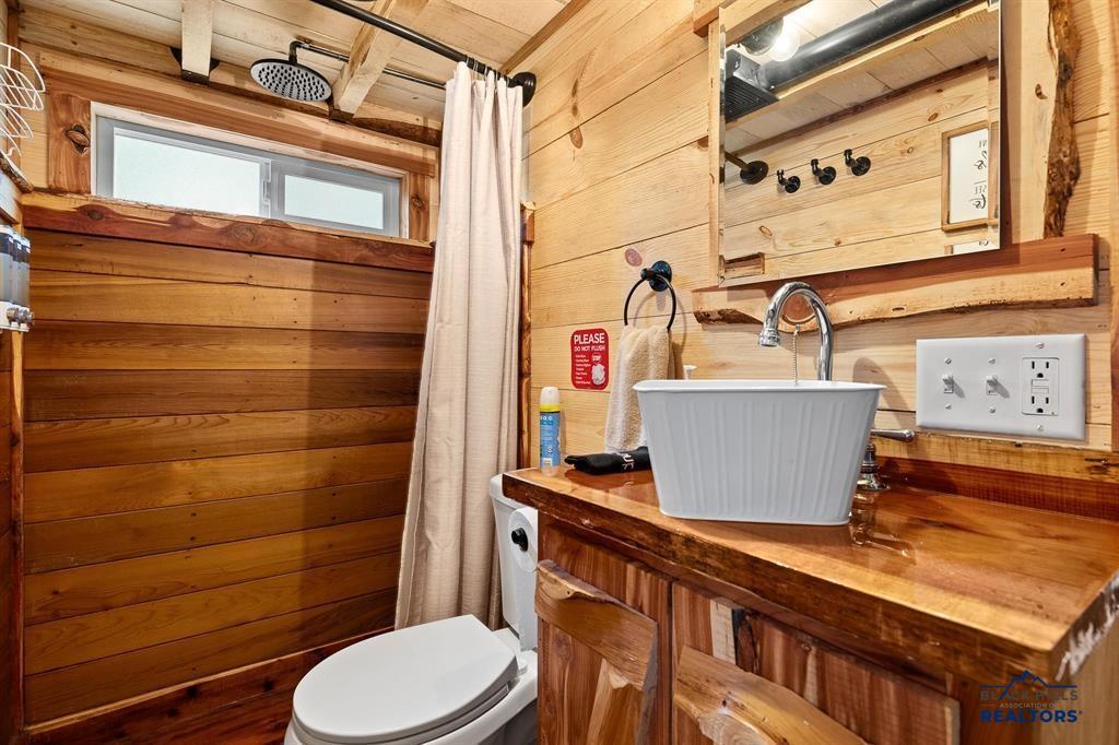 27651-R COUNTRY VIEW RD