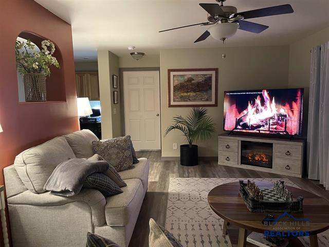 11864 INDIAN CANYON RD