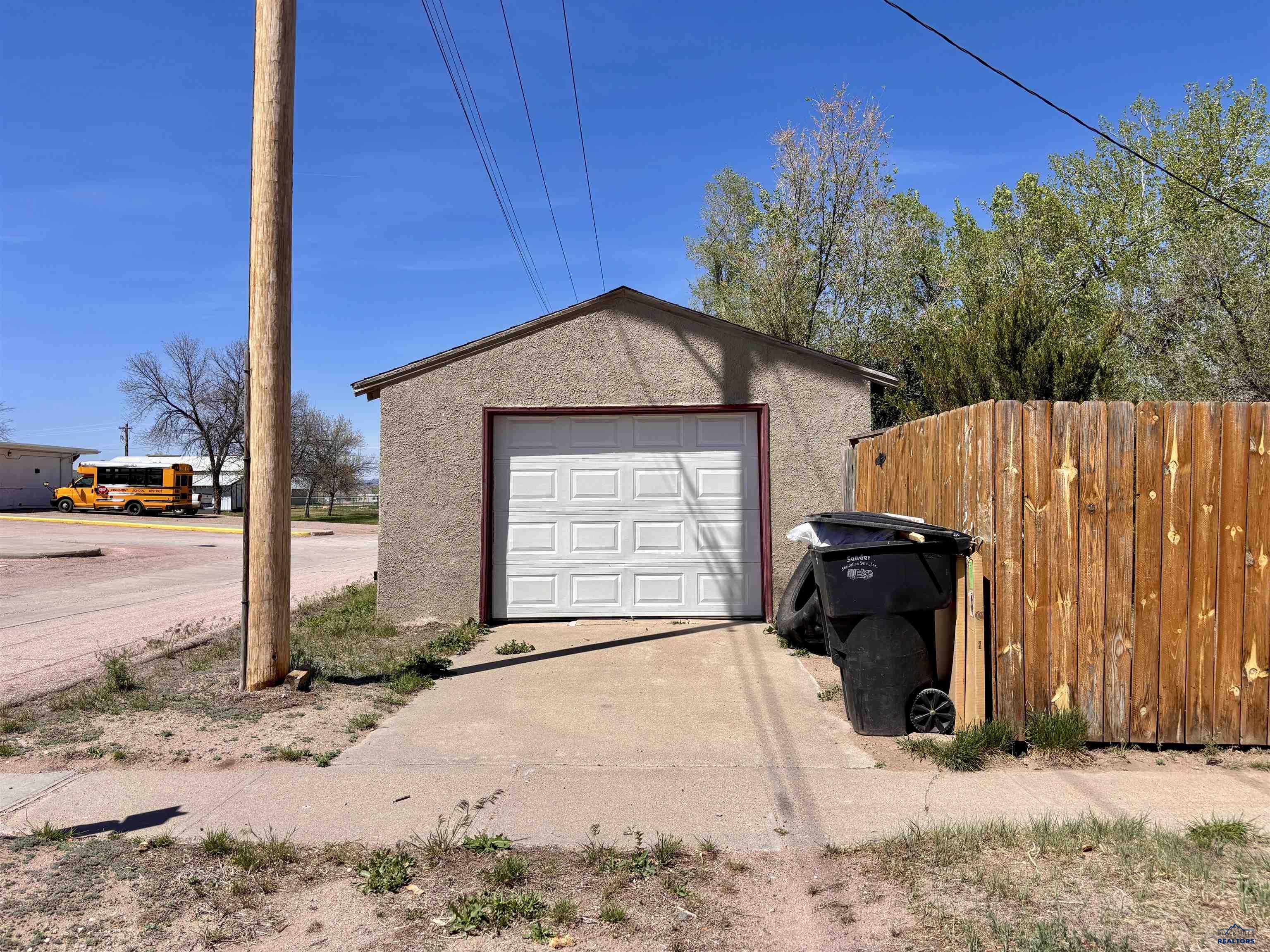 310 7TH AVE