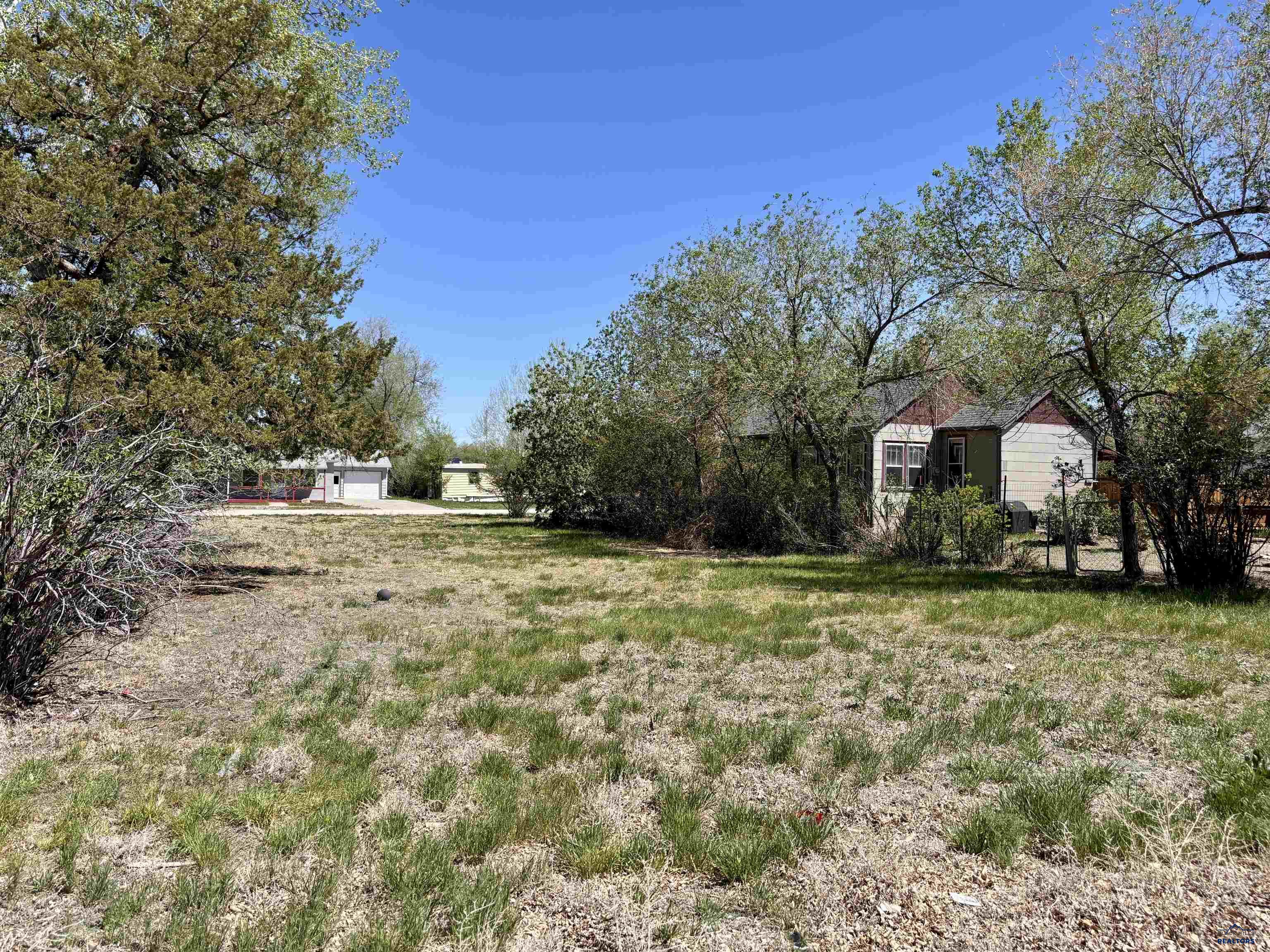 310 7TH AVE