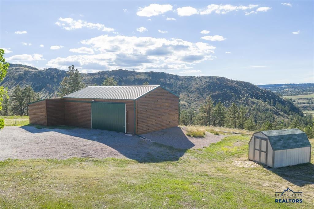 28025 CASCADE RD