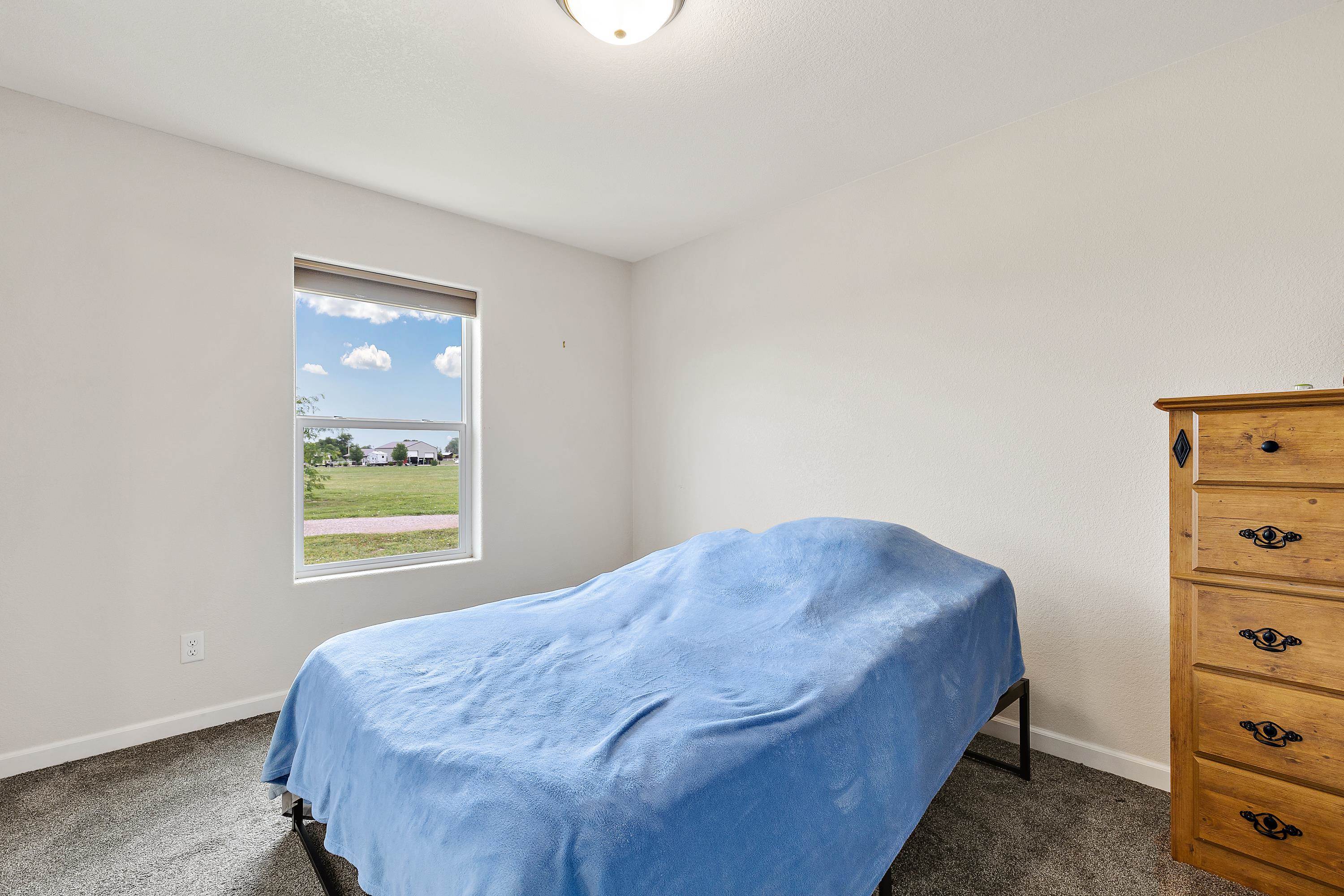 13208 Hillsview Drive