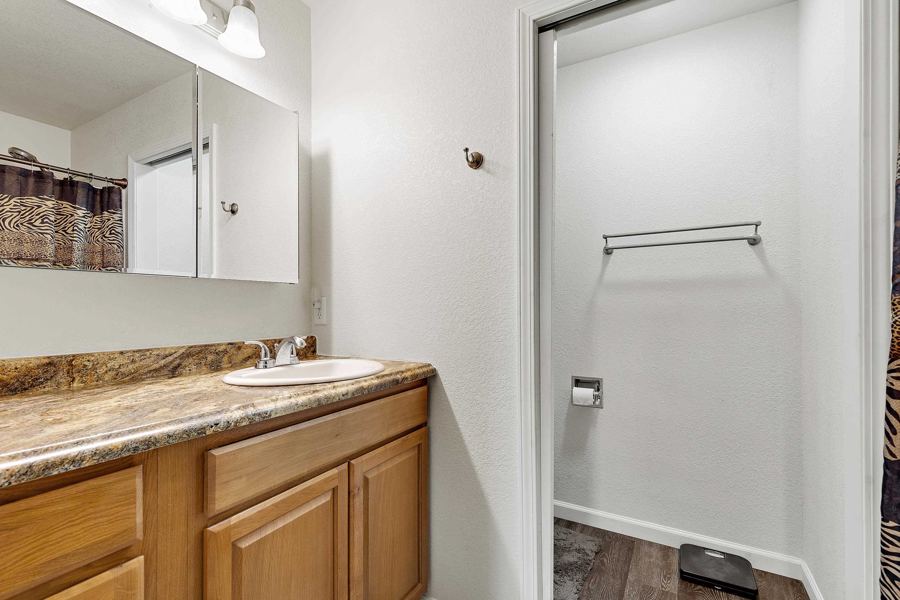 13208 Hillsview Drive