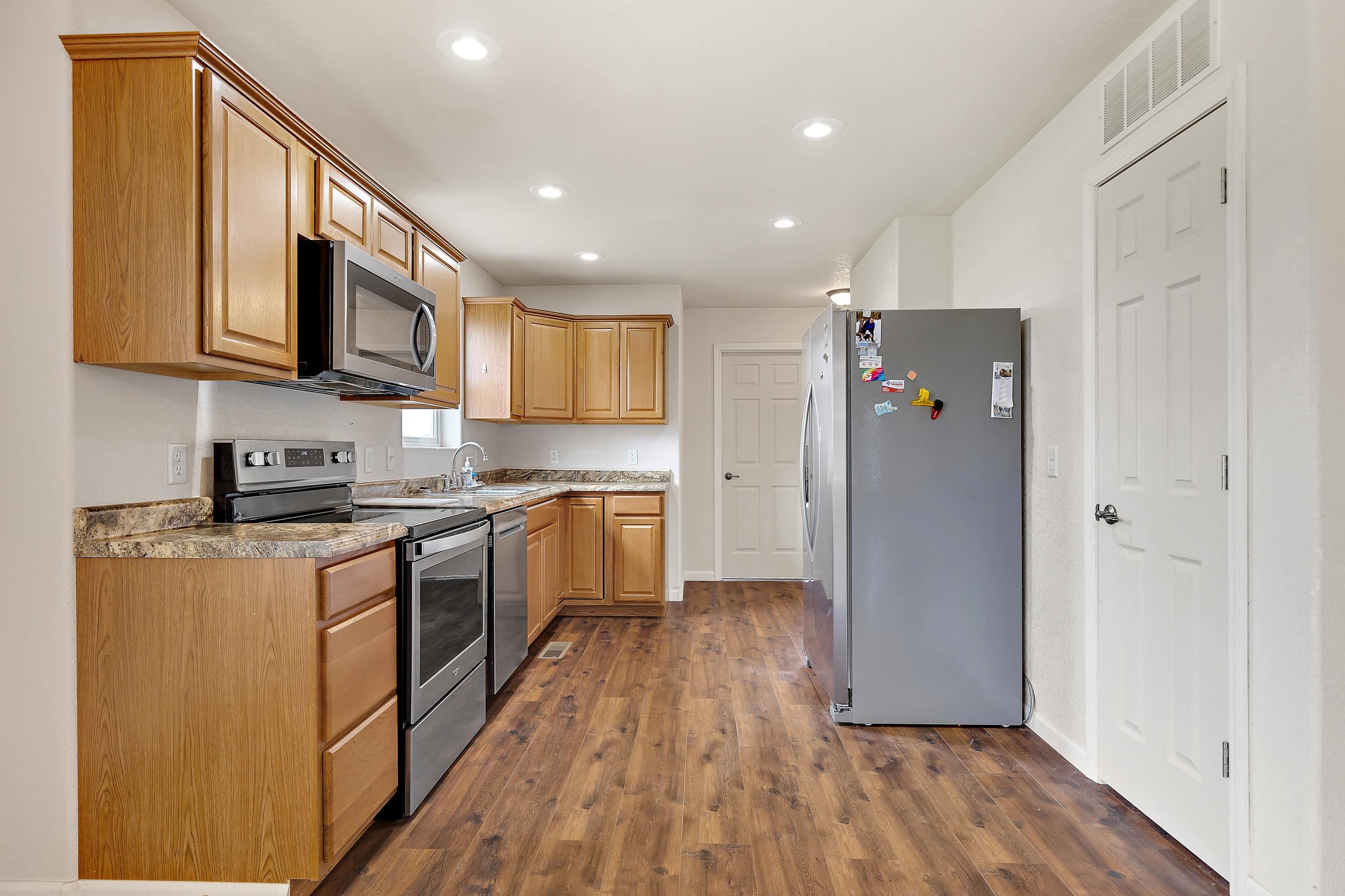 13208 Hillsview Drive