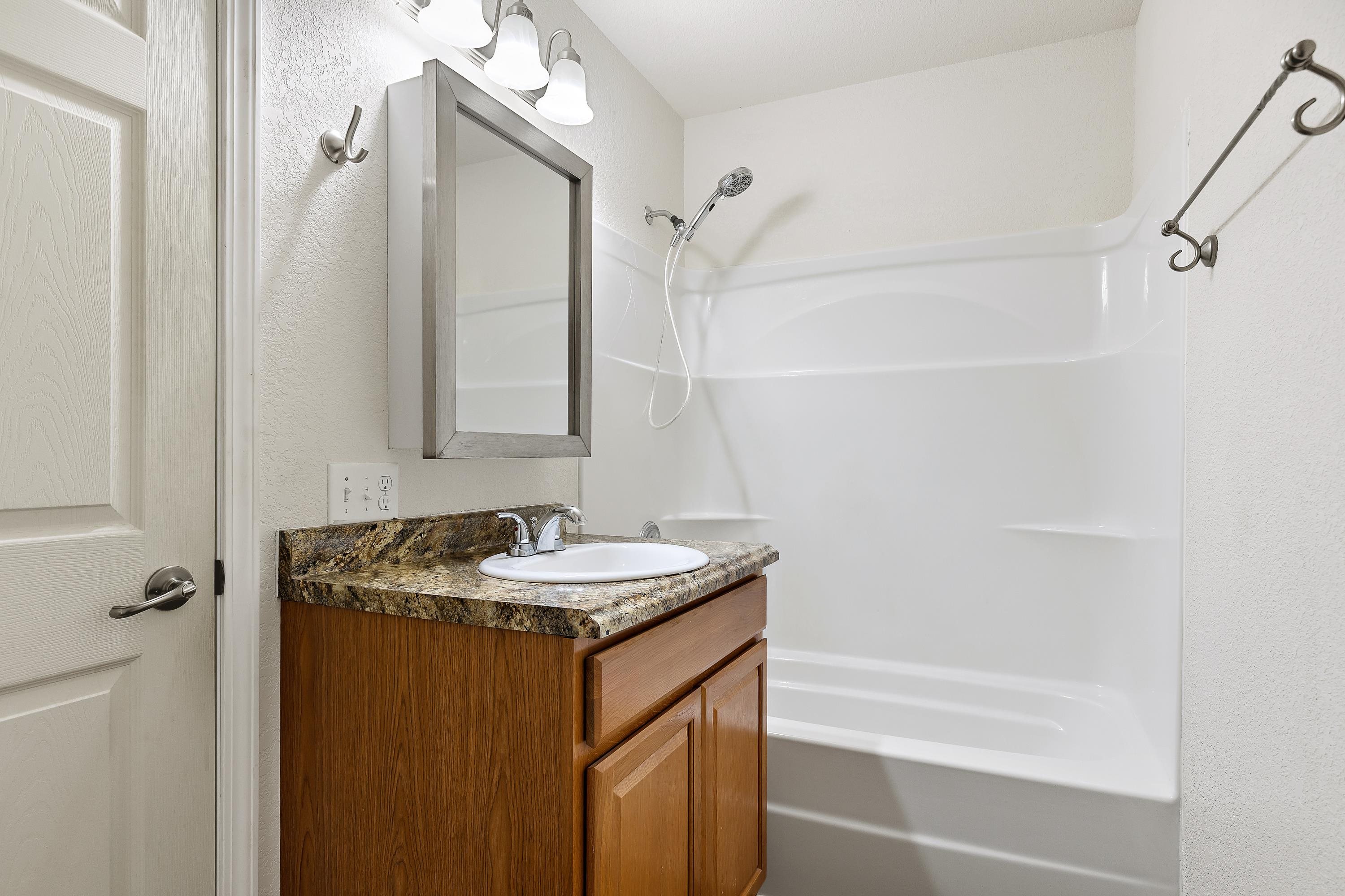 13208 Hillsview Drive