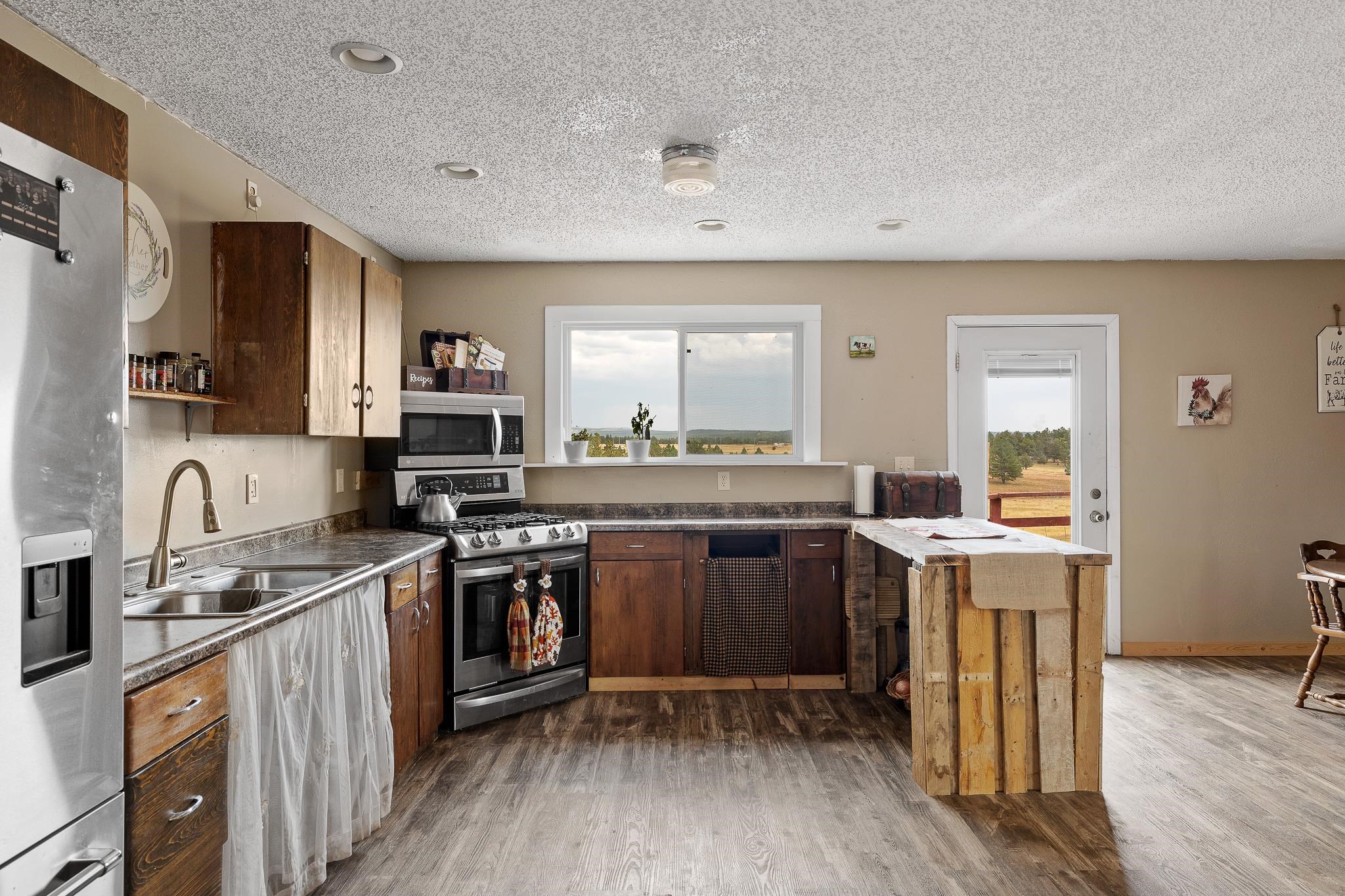 25556 Harriett Ward Road