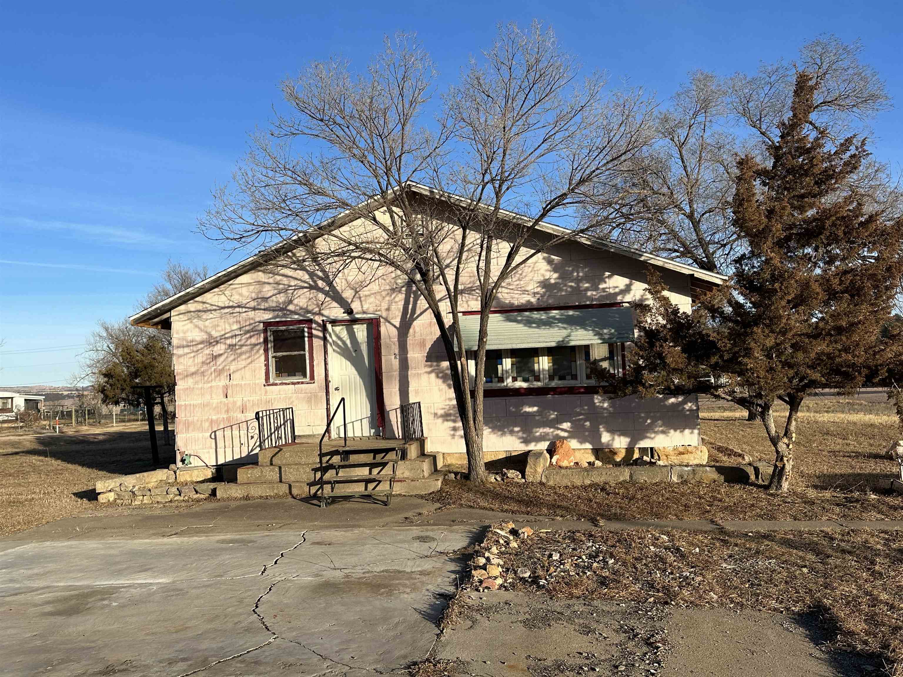 708 & 710 Taft Avenue