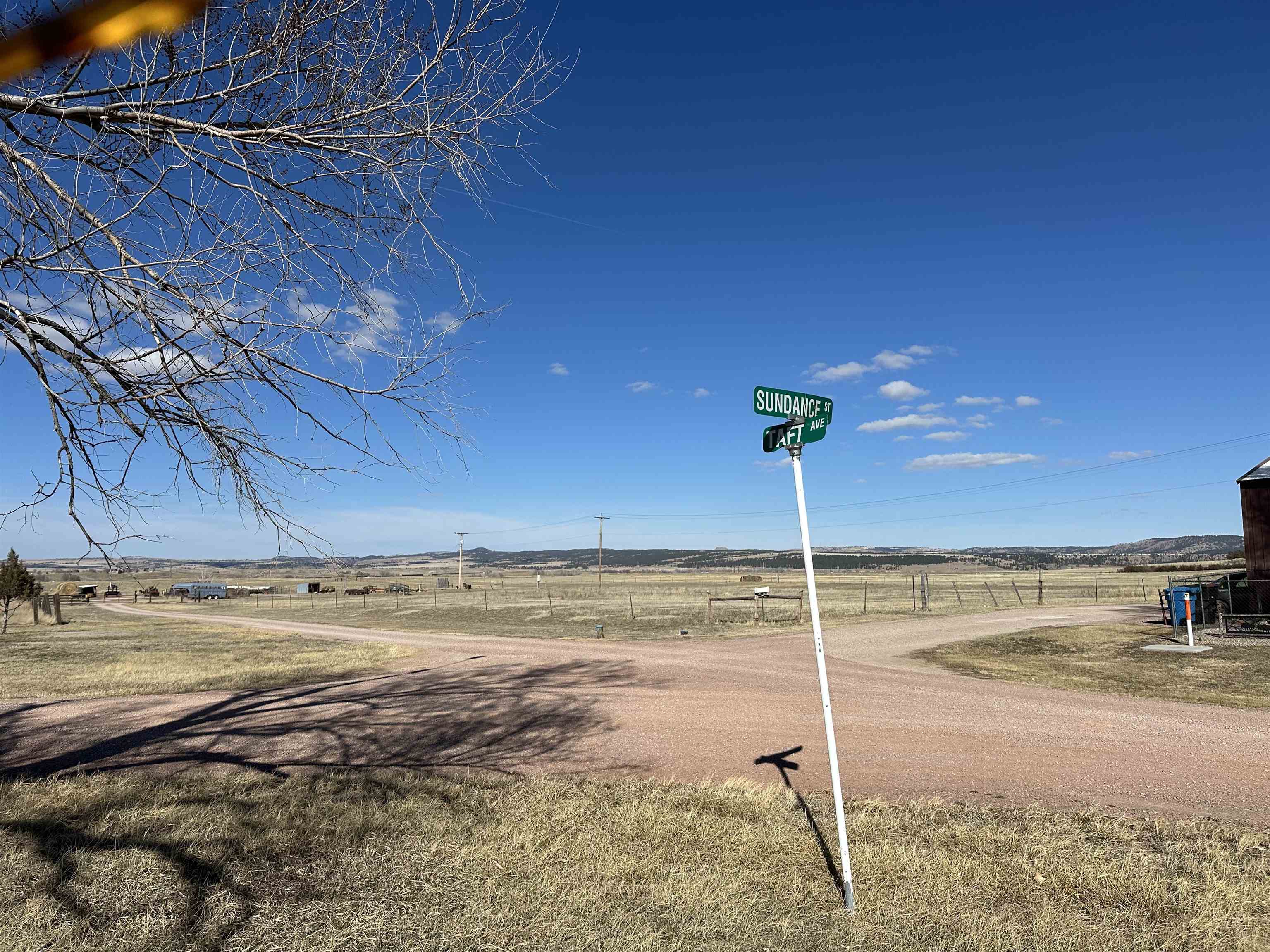 700 & 702 Taft Avenue