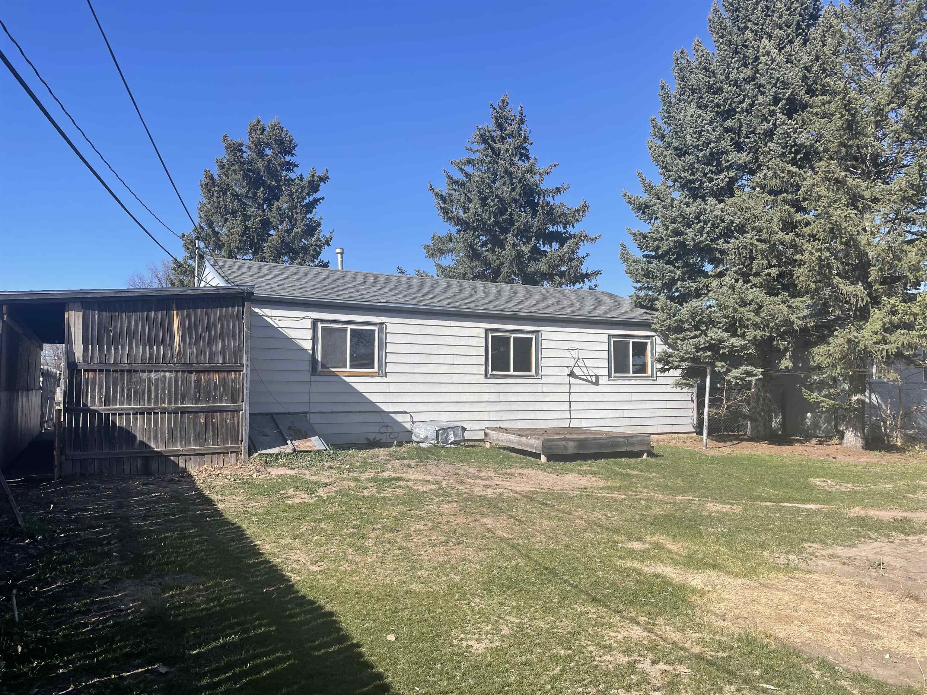 521 E Van Buren Street