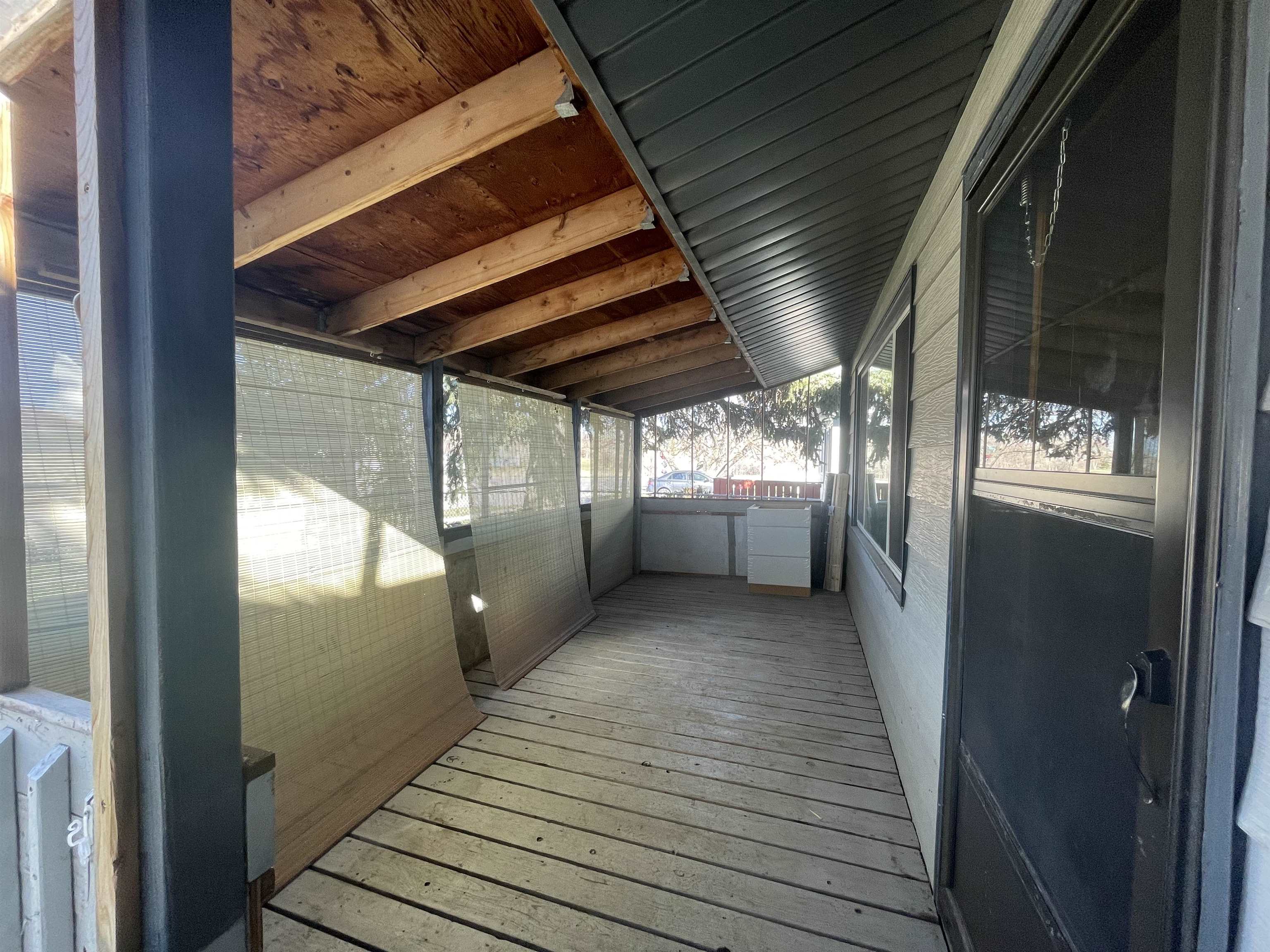 521 E Van Buren Street