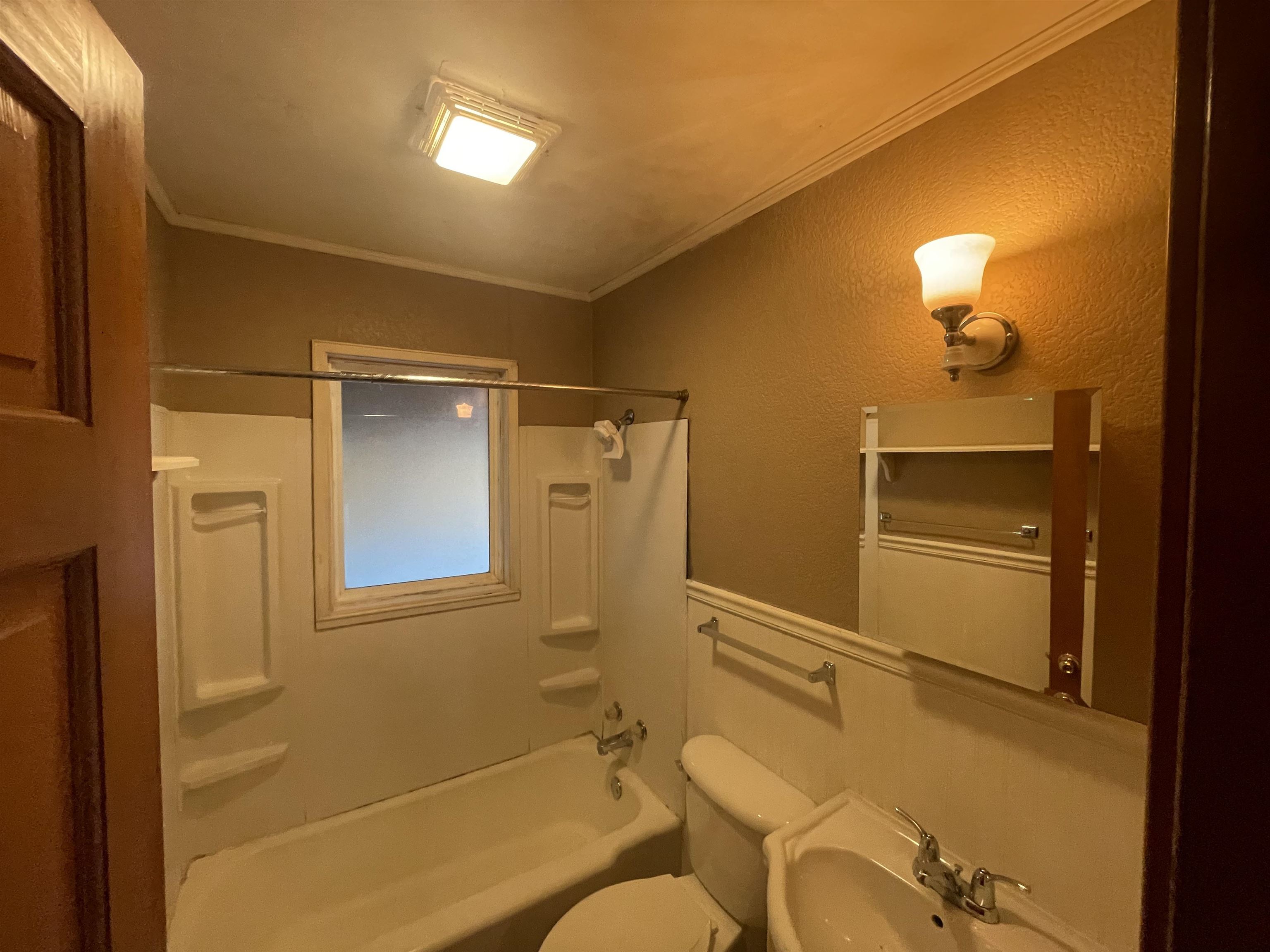 521 E Van Buren Street