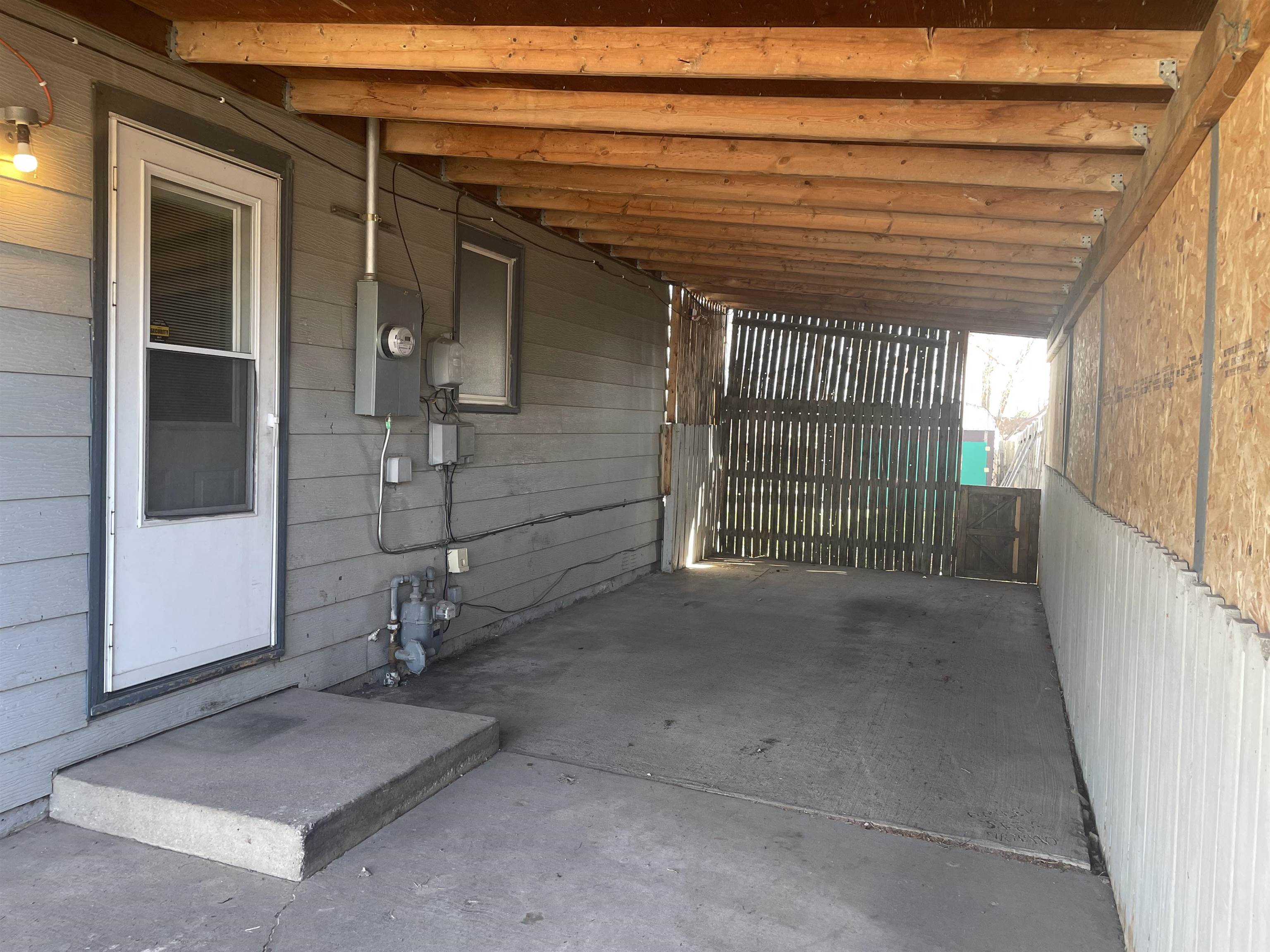 521 E Van Buren Street