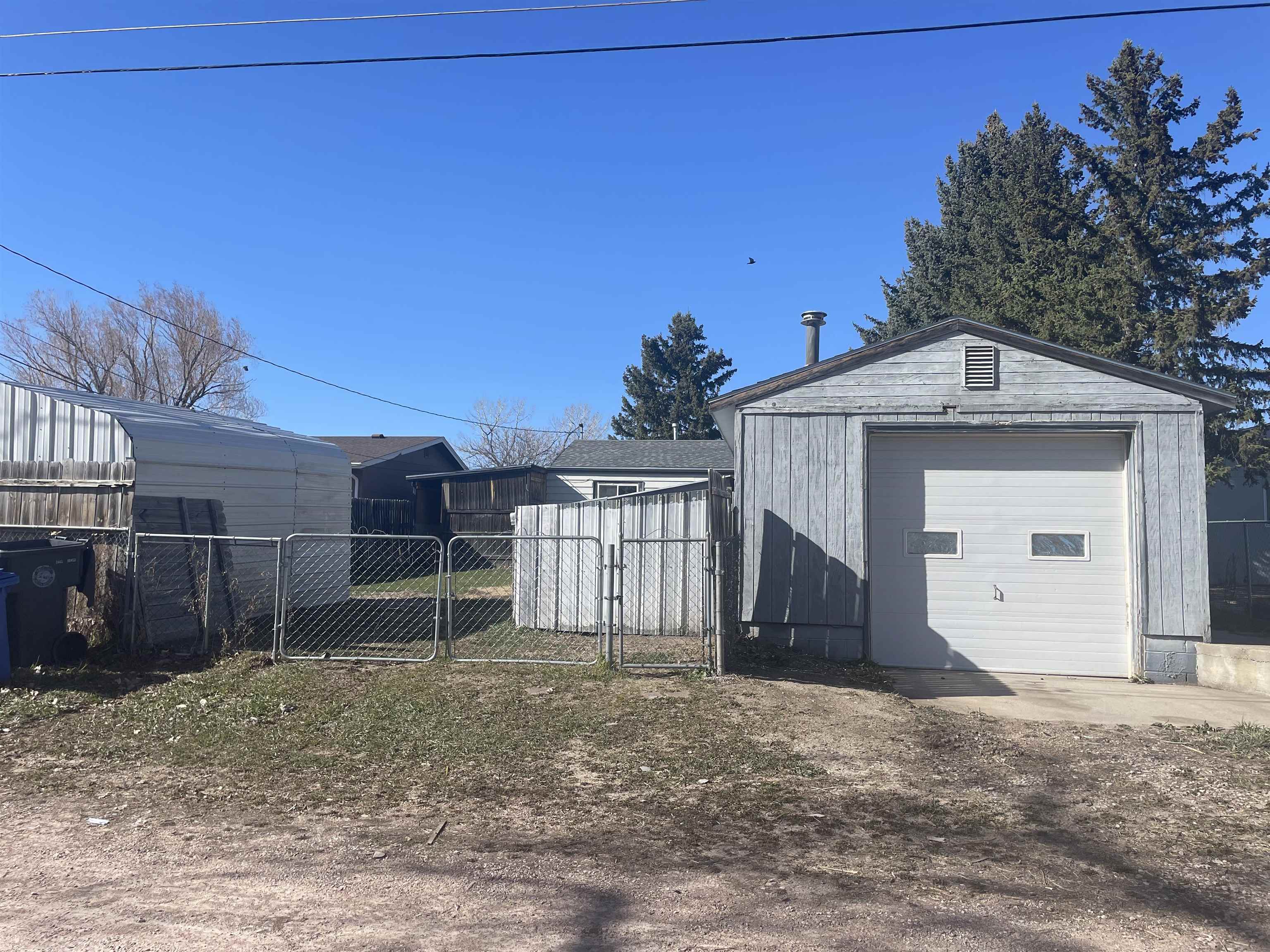 521 E Van Buren Street