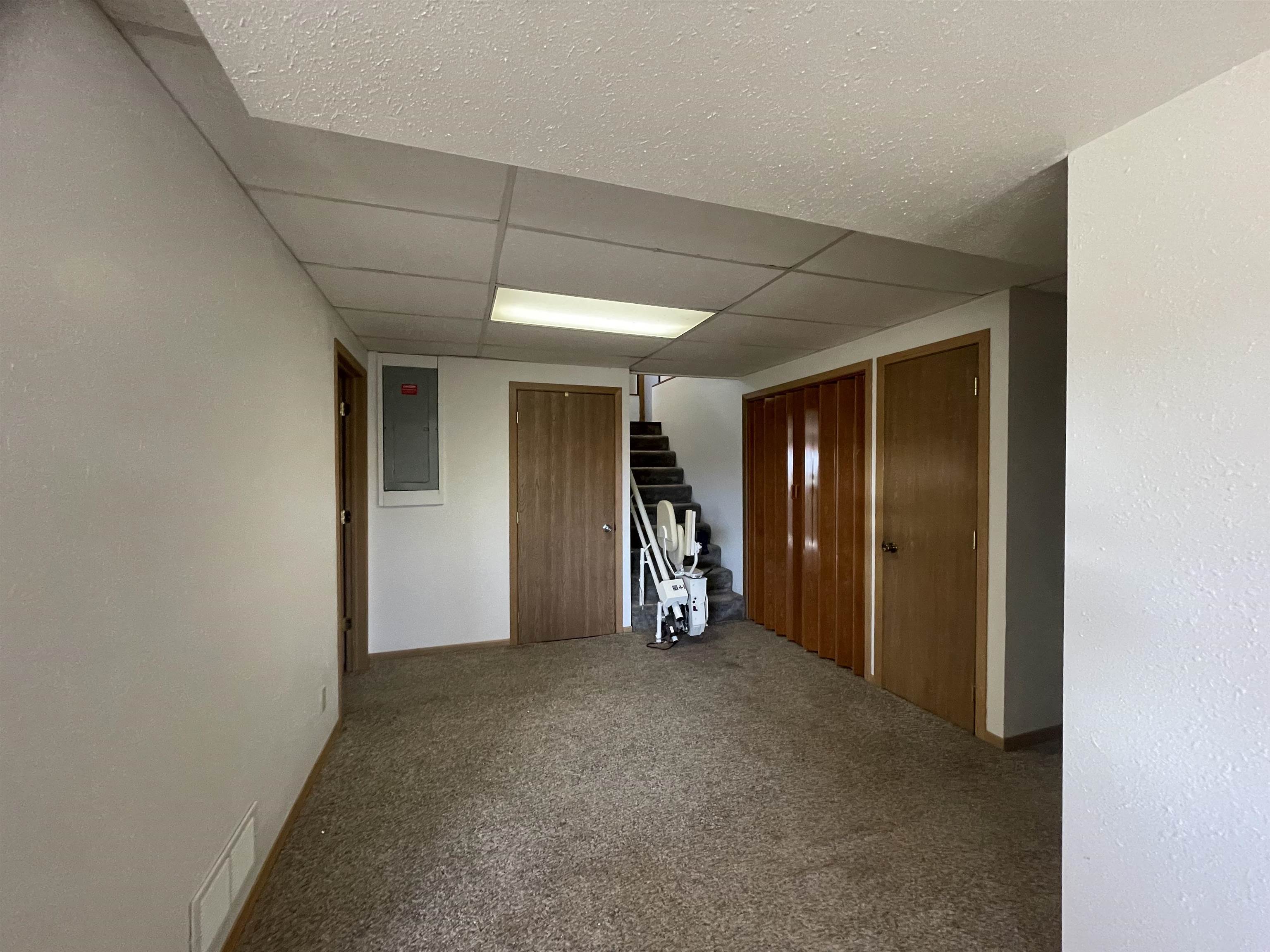 2202 Jennings Avenue