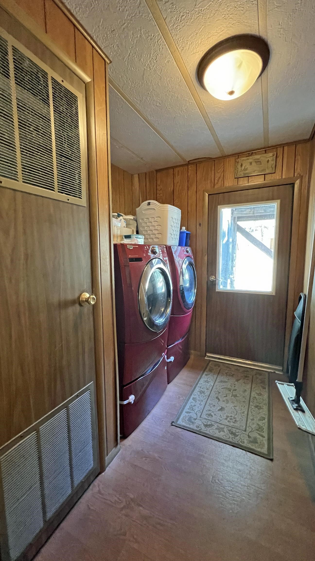 12210 Tweety Bird Lane