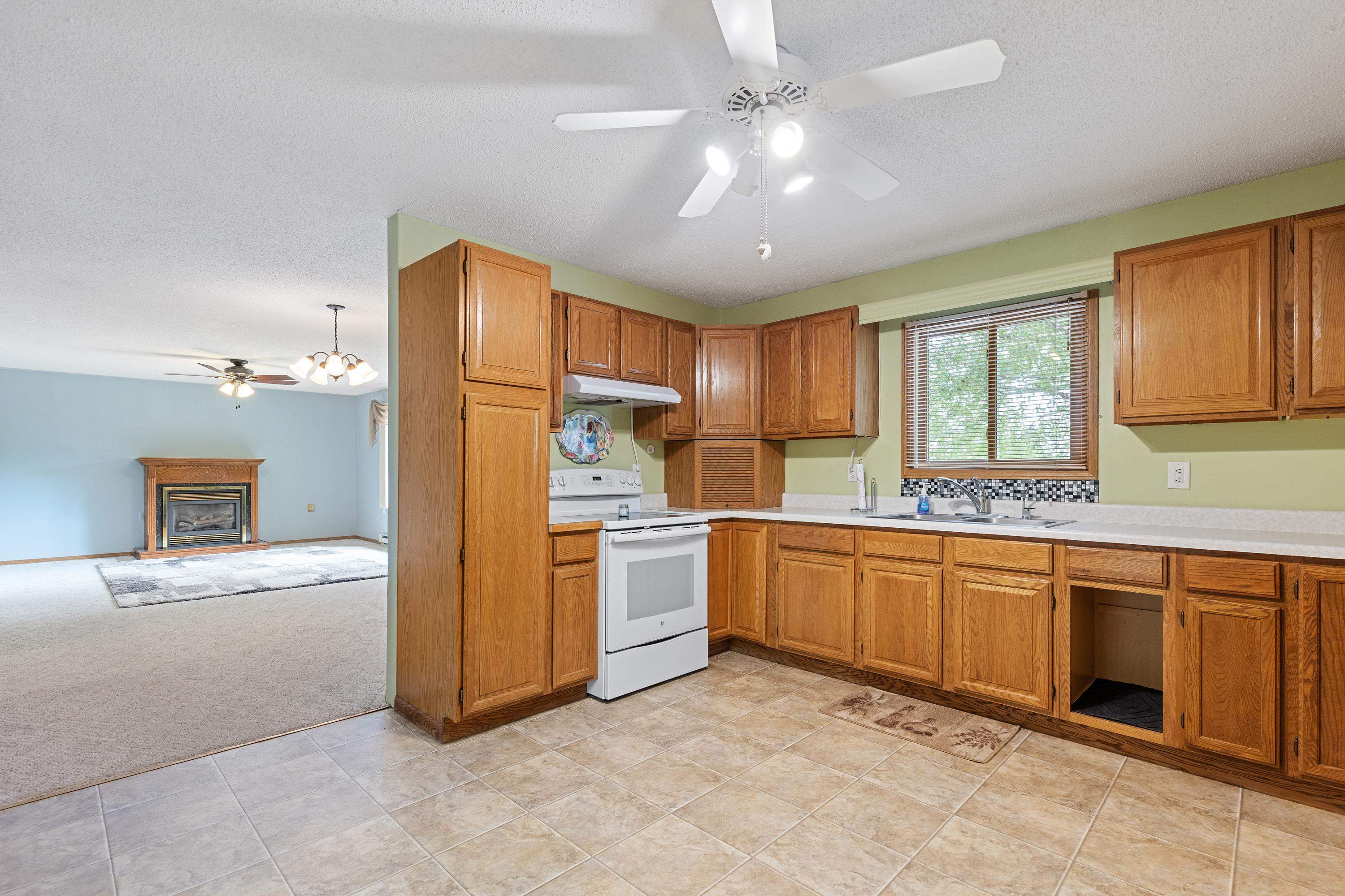 12777 Country View Road