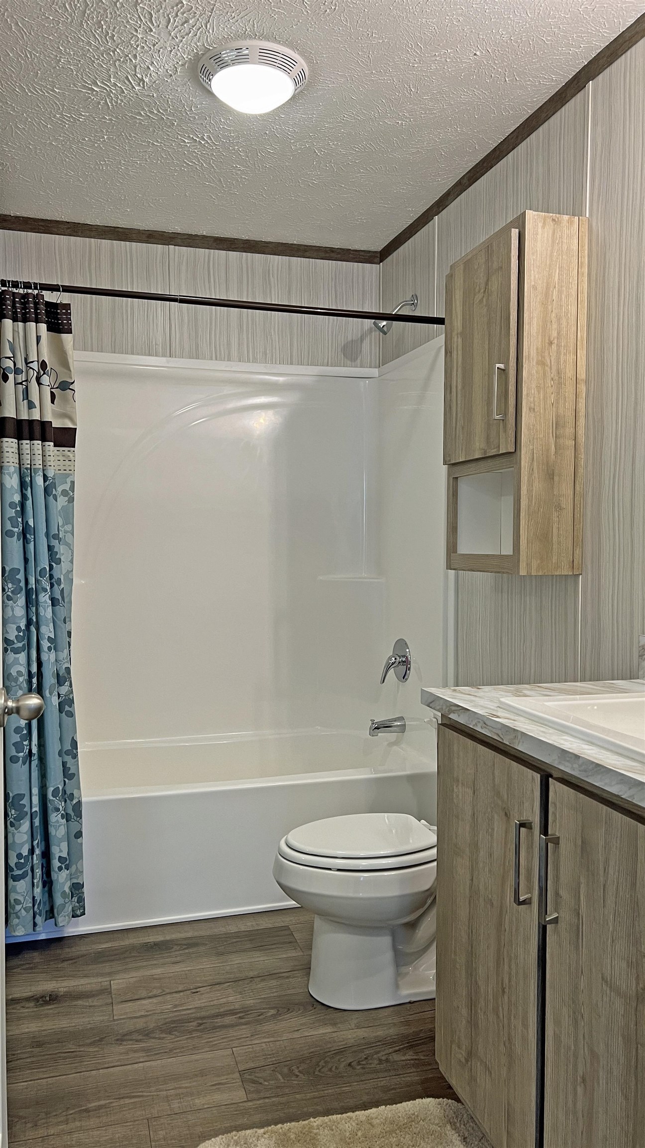 12743 Liberty Street