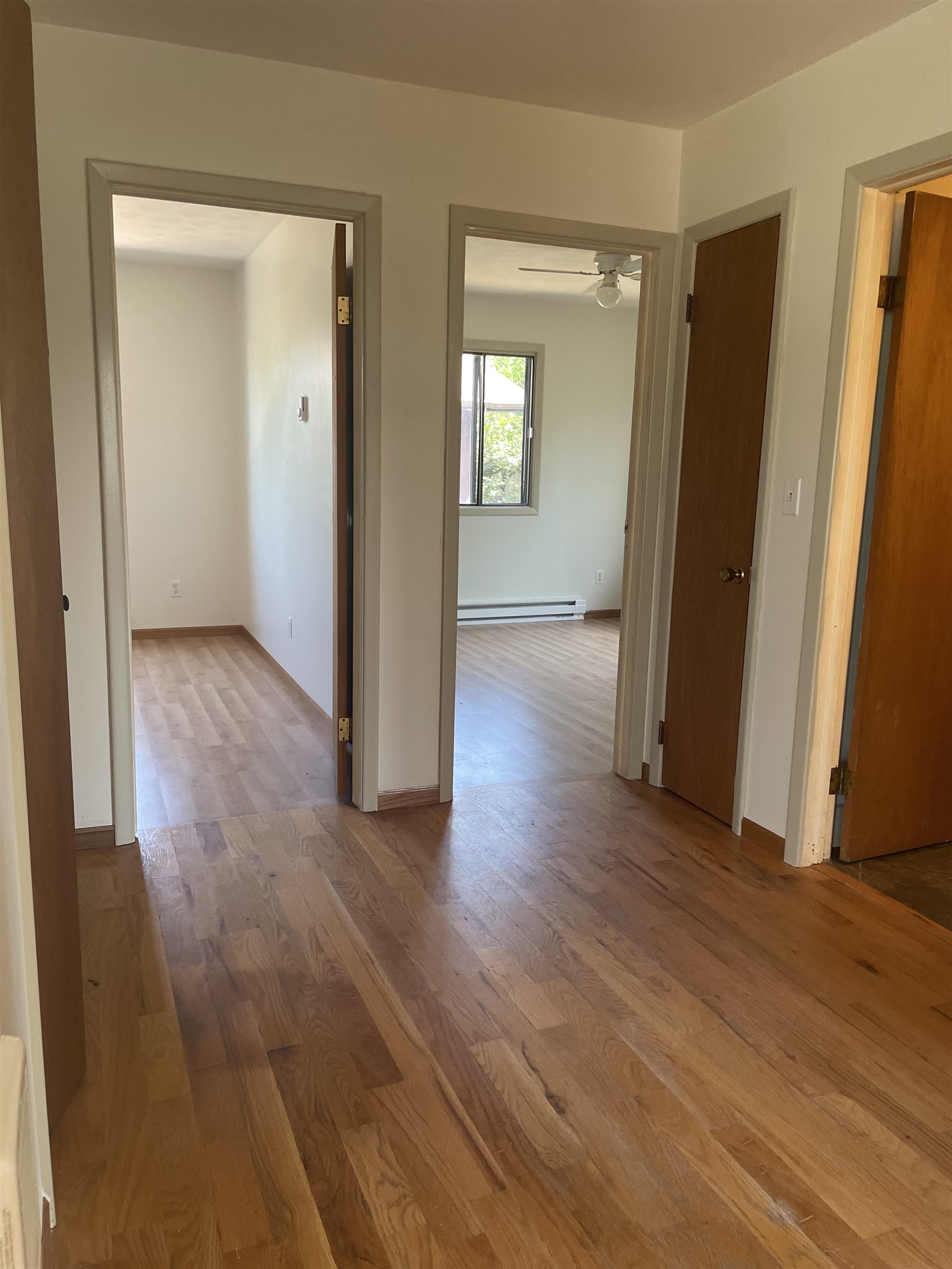 2048 Jennings Avenue