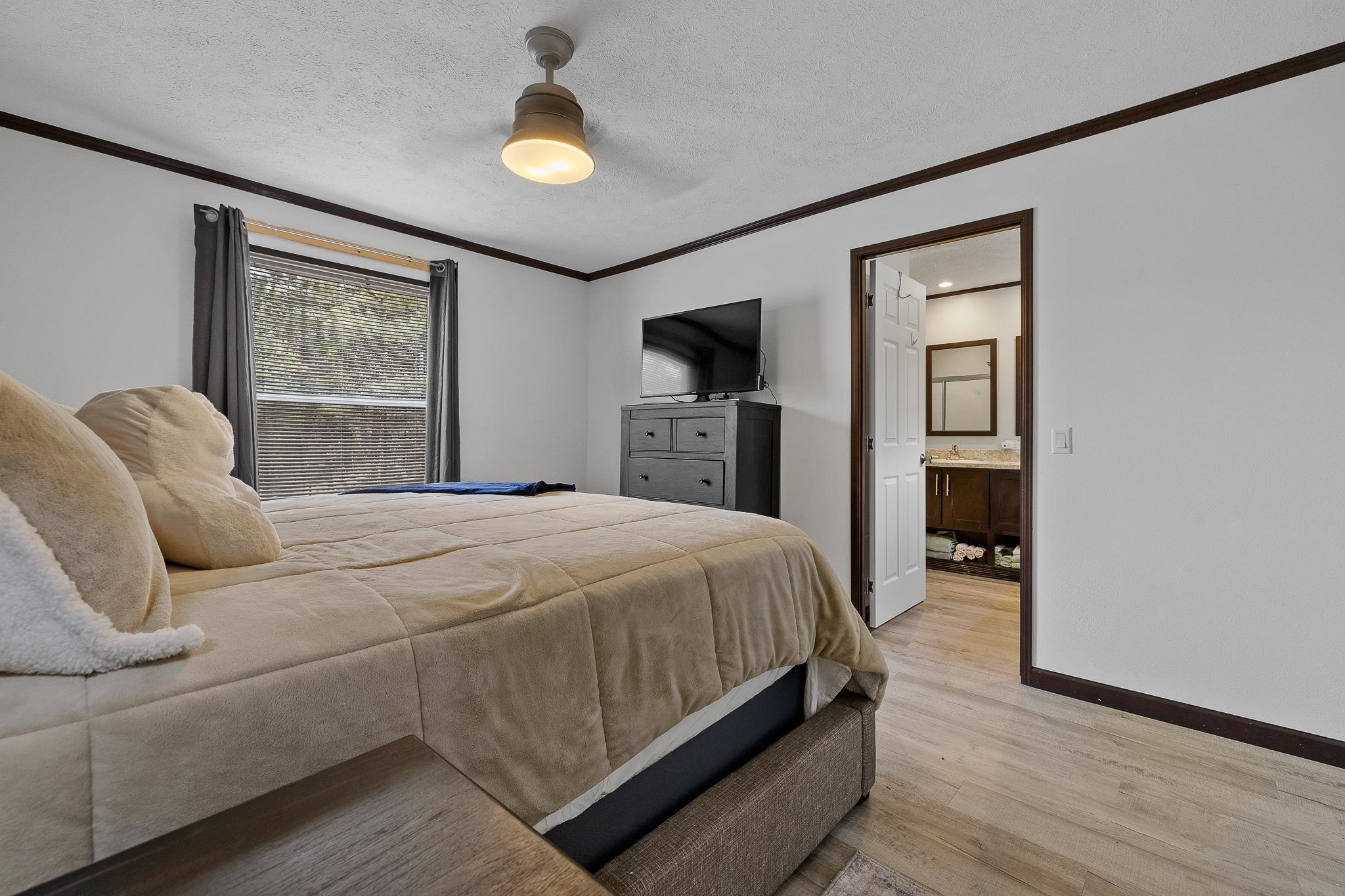 27651 Country View Road