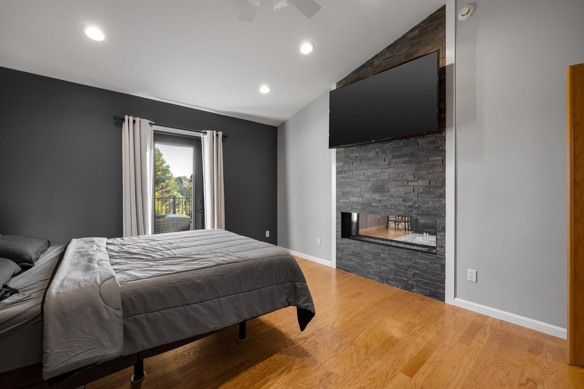 945 Enchantment Road