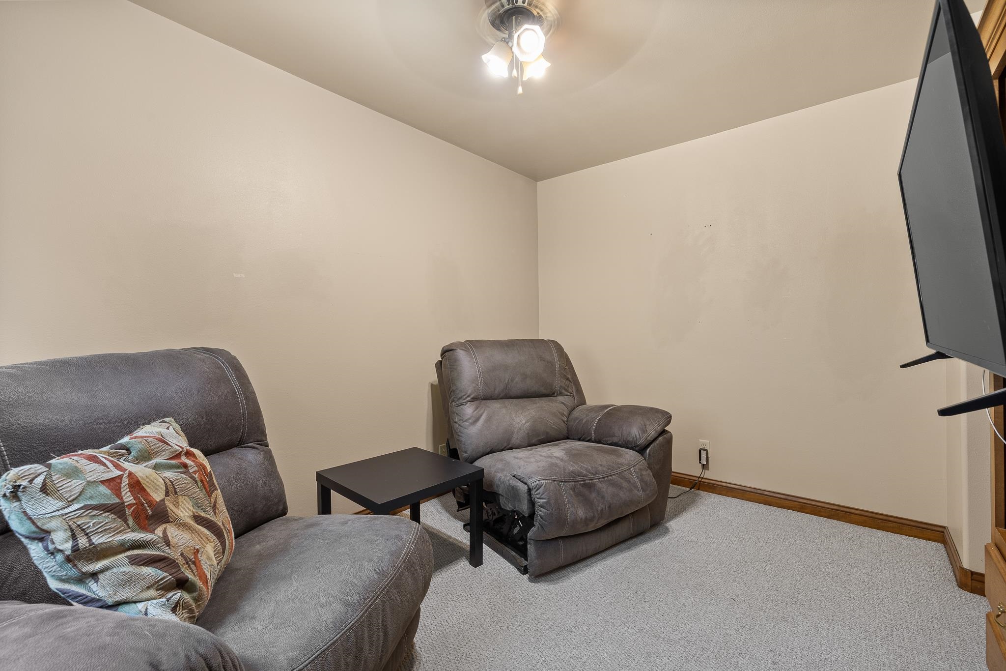 106 Montgomery Street