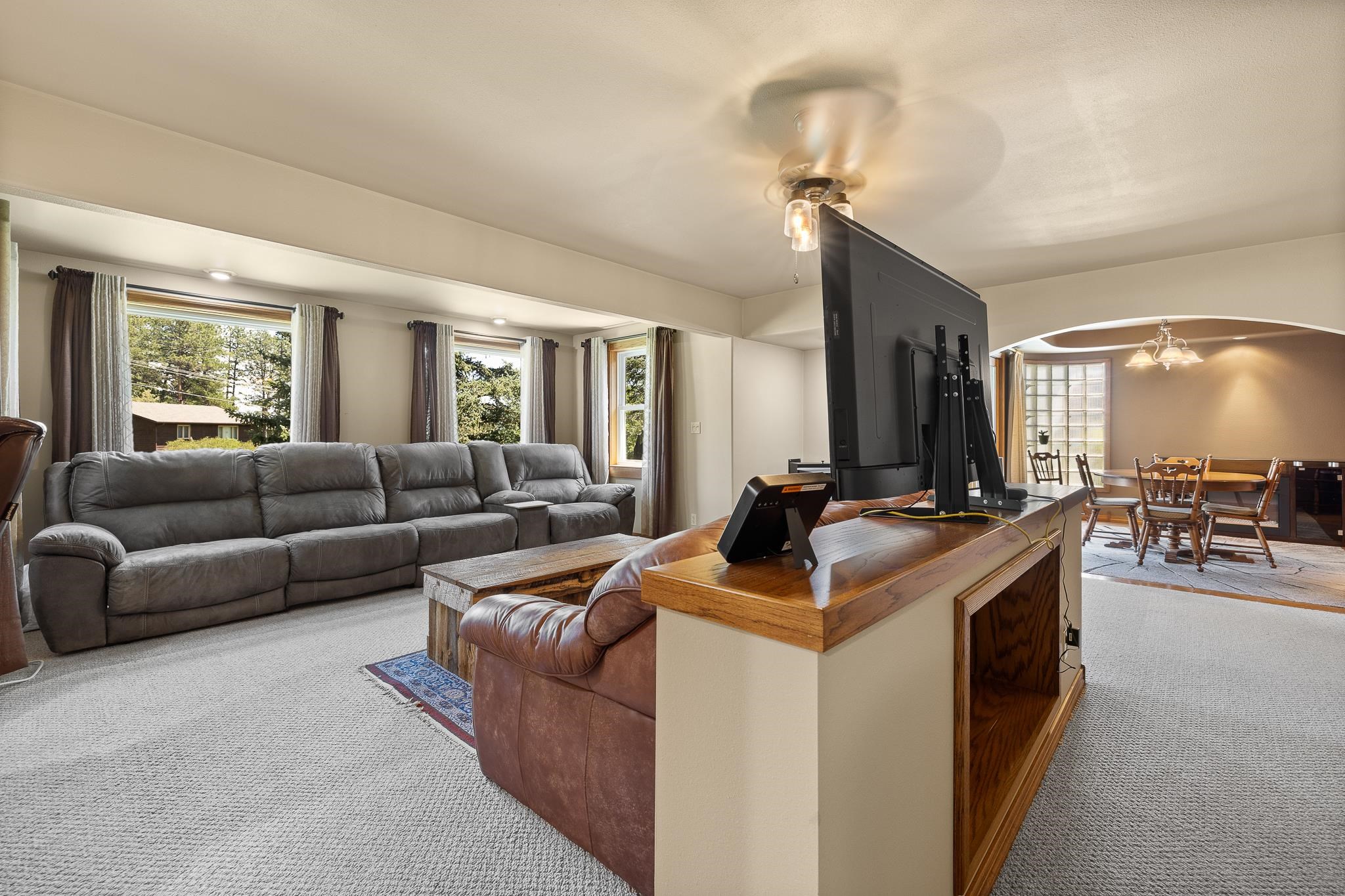 106 Montgomery Street