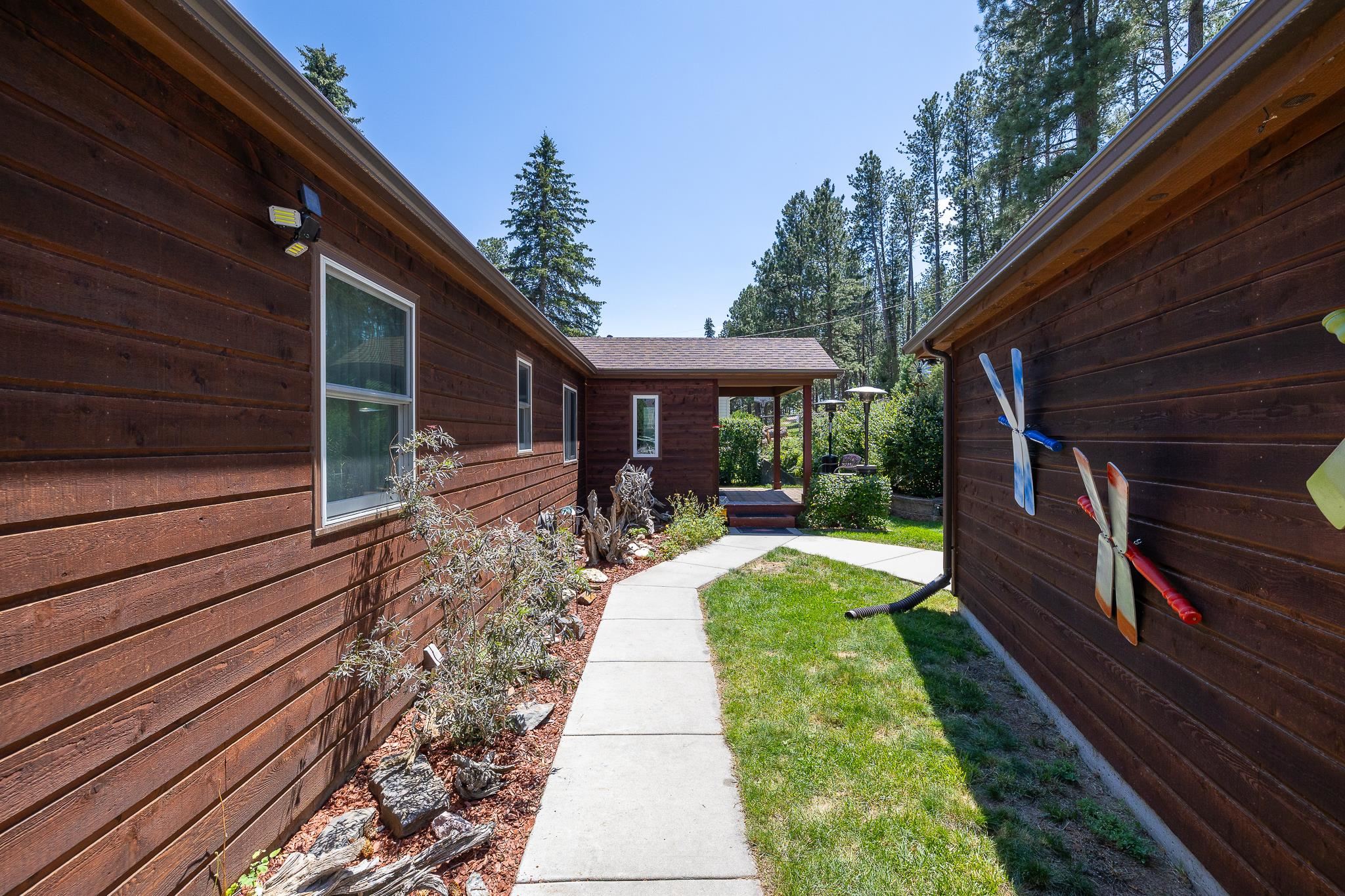 106 Montgomery Street