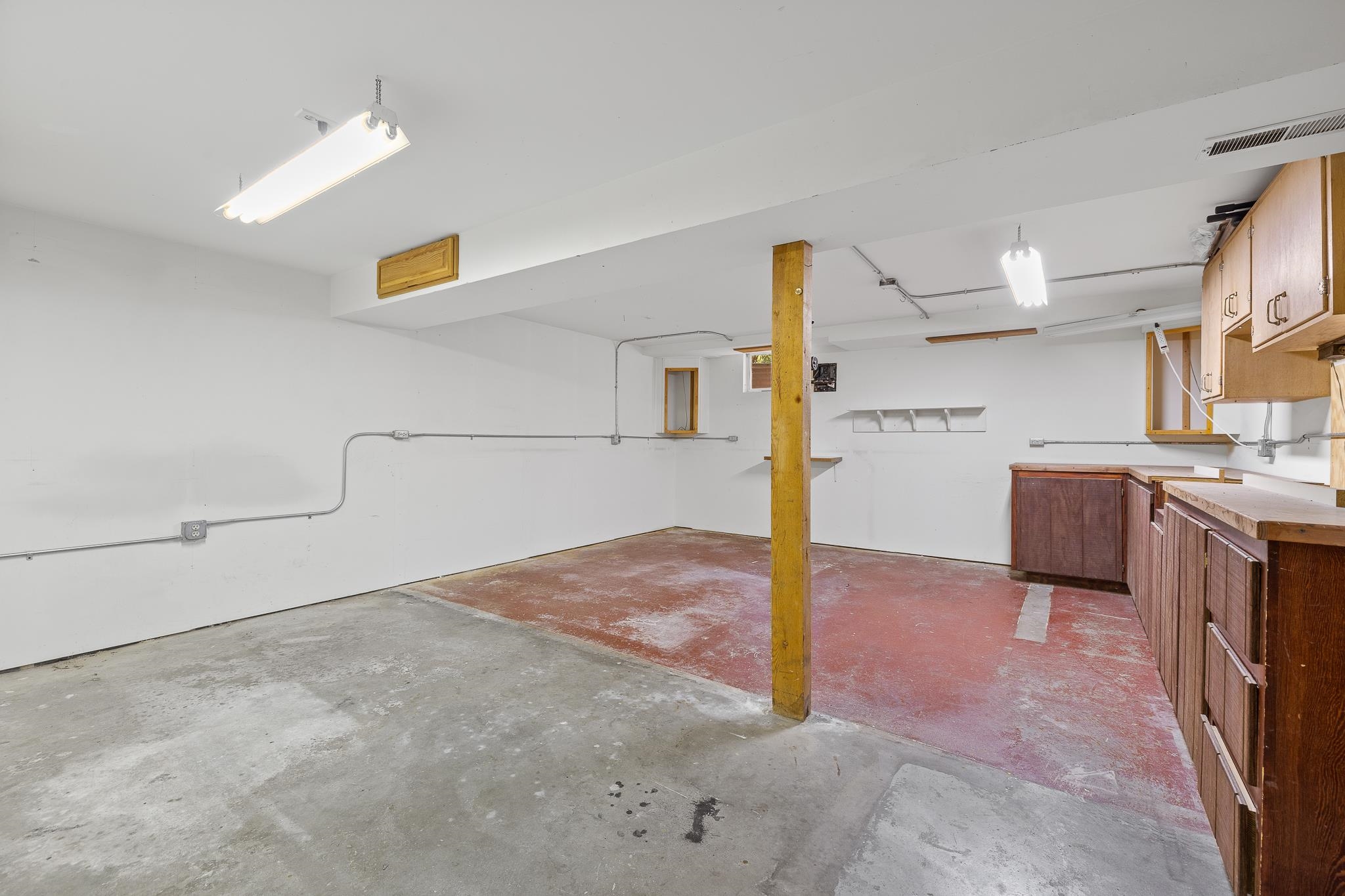 106 Montgomery Street