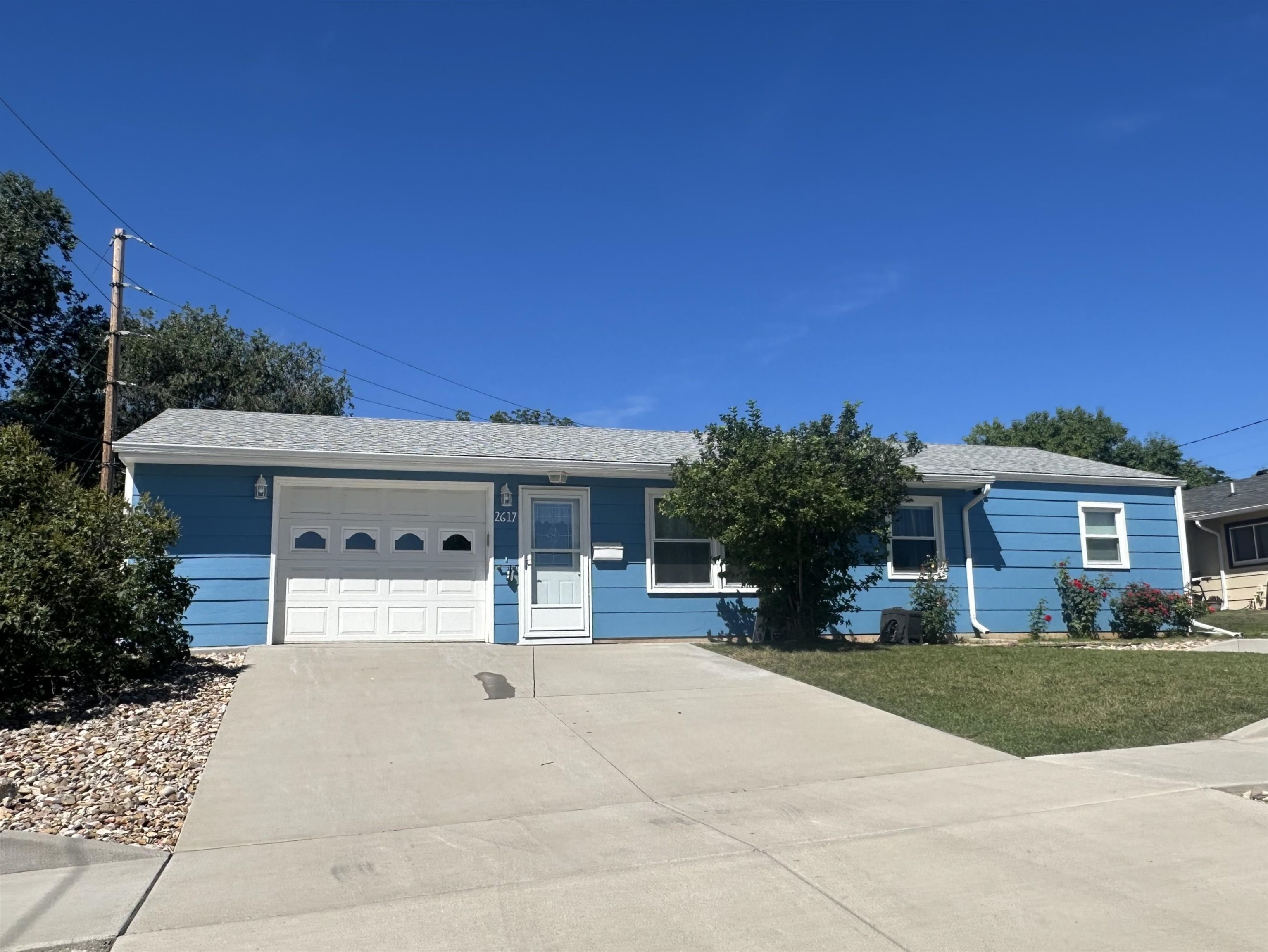 2617 Ivy Avenue