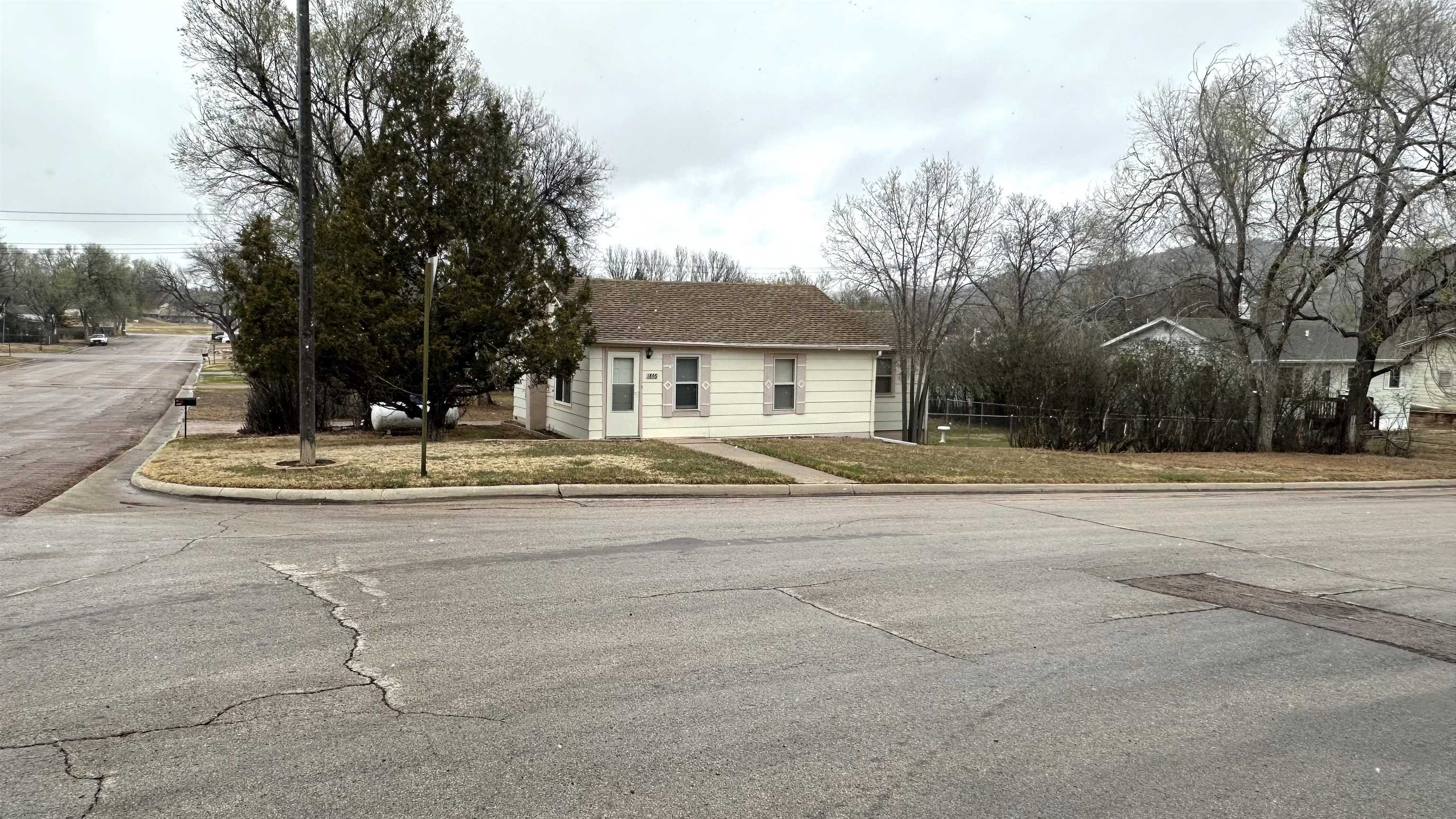 1846 Baltimore Avenue