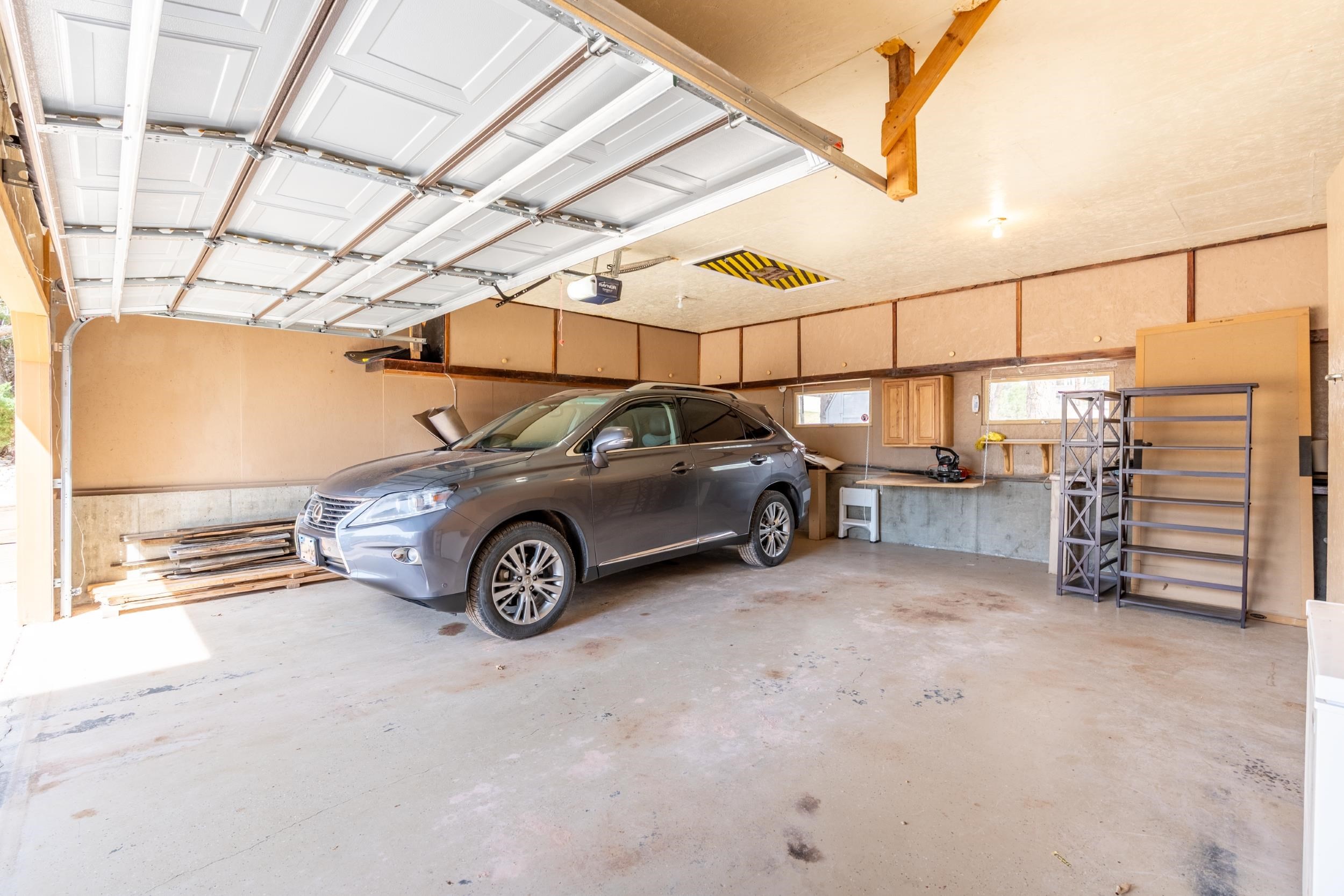 12700 Ridgeview Drive