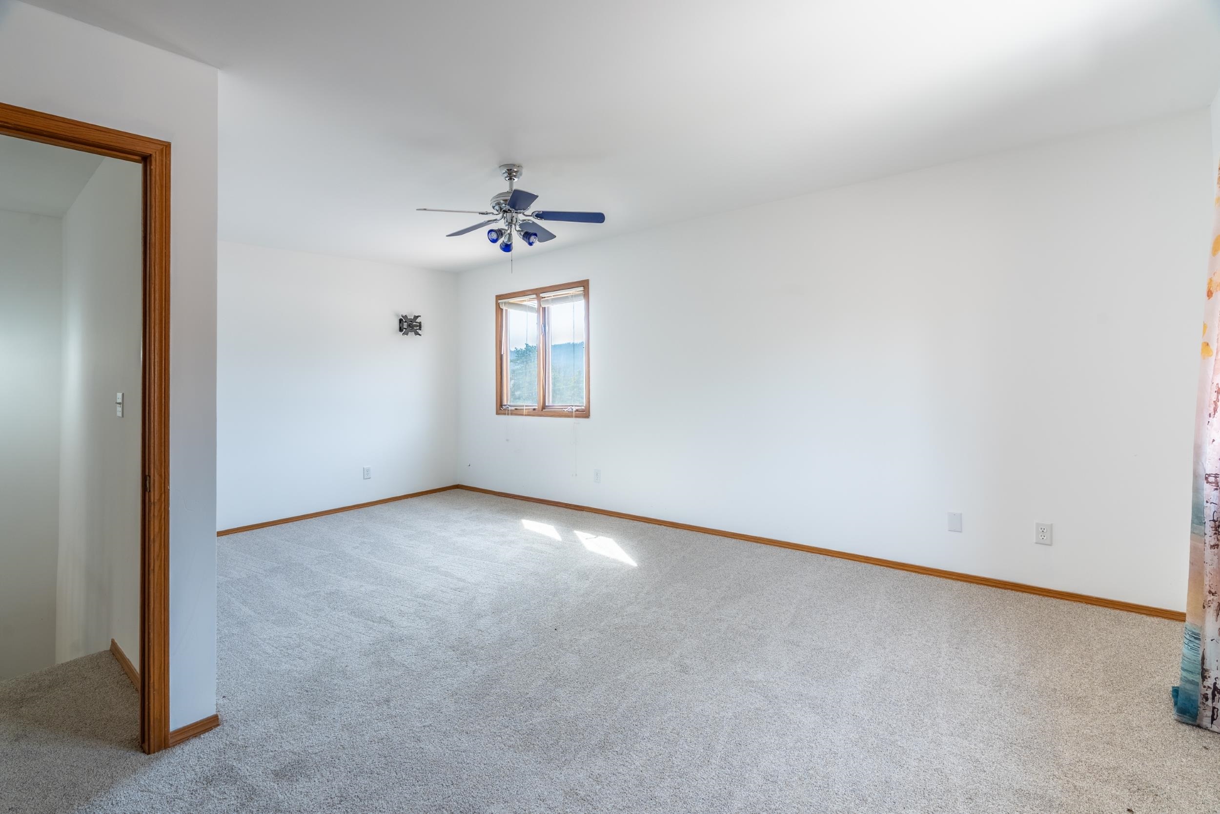 12700 Ridgeview Drive