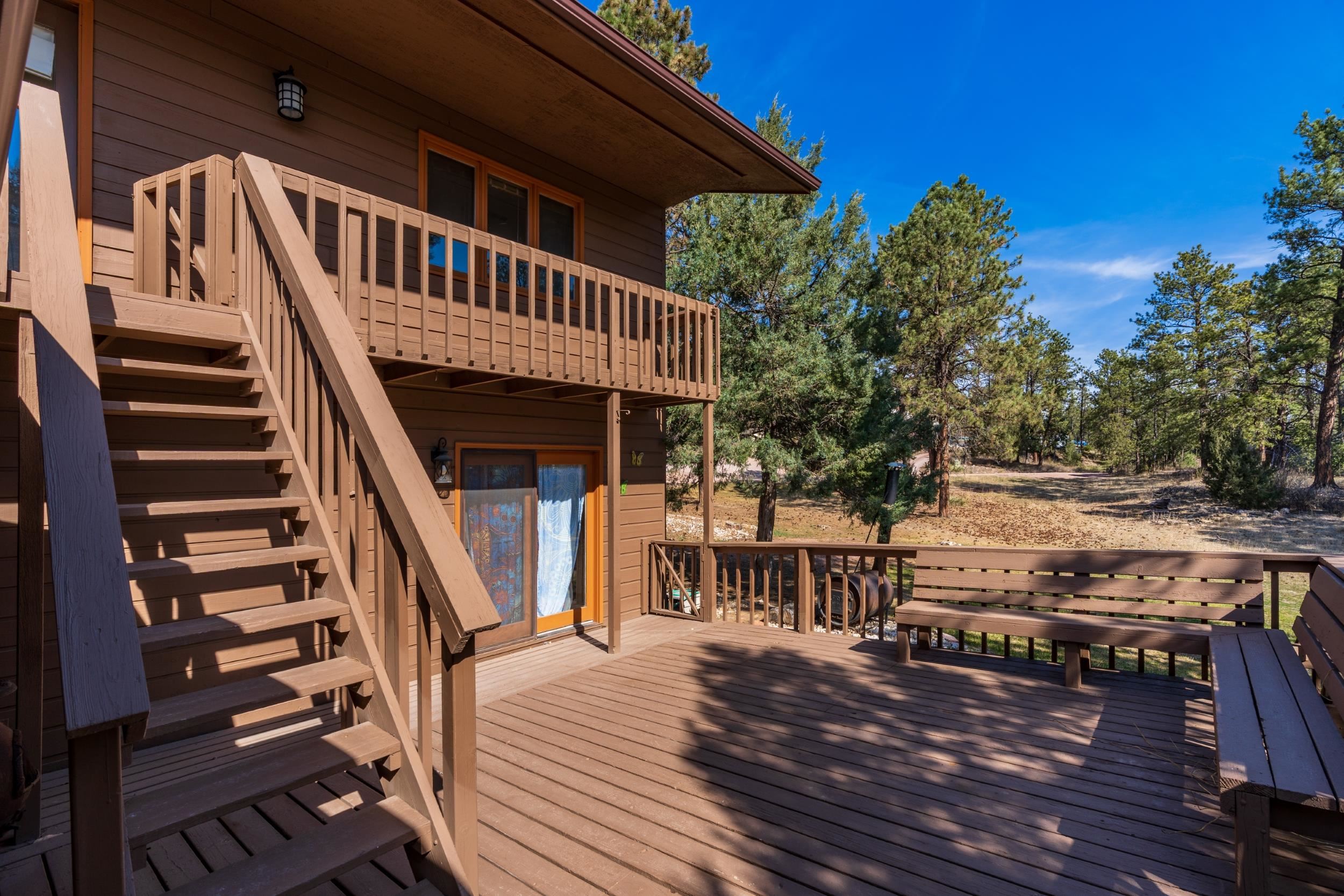 12700 Ridgeview Drive