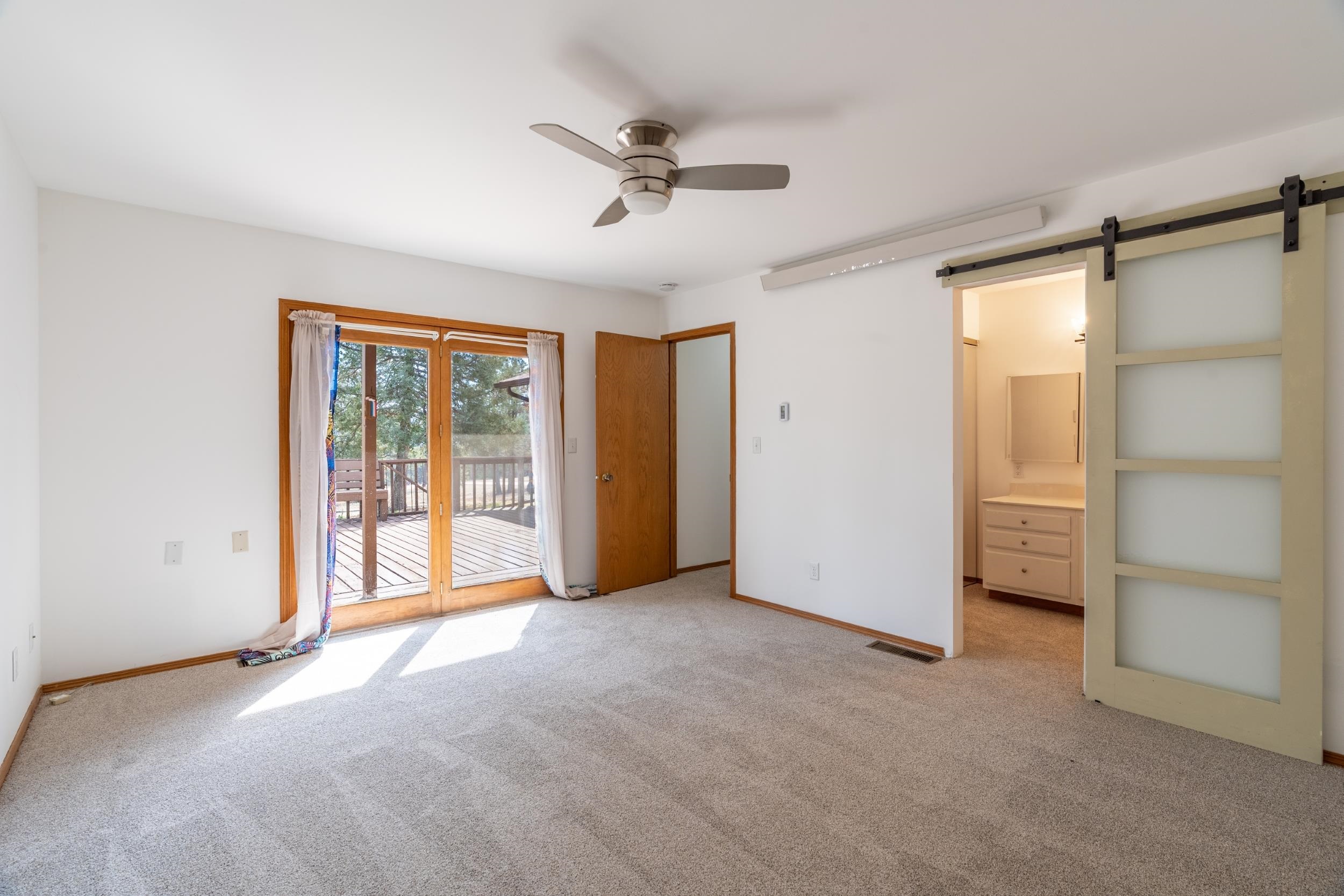 12700 Ridgeview Drive