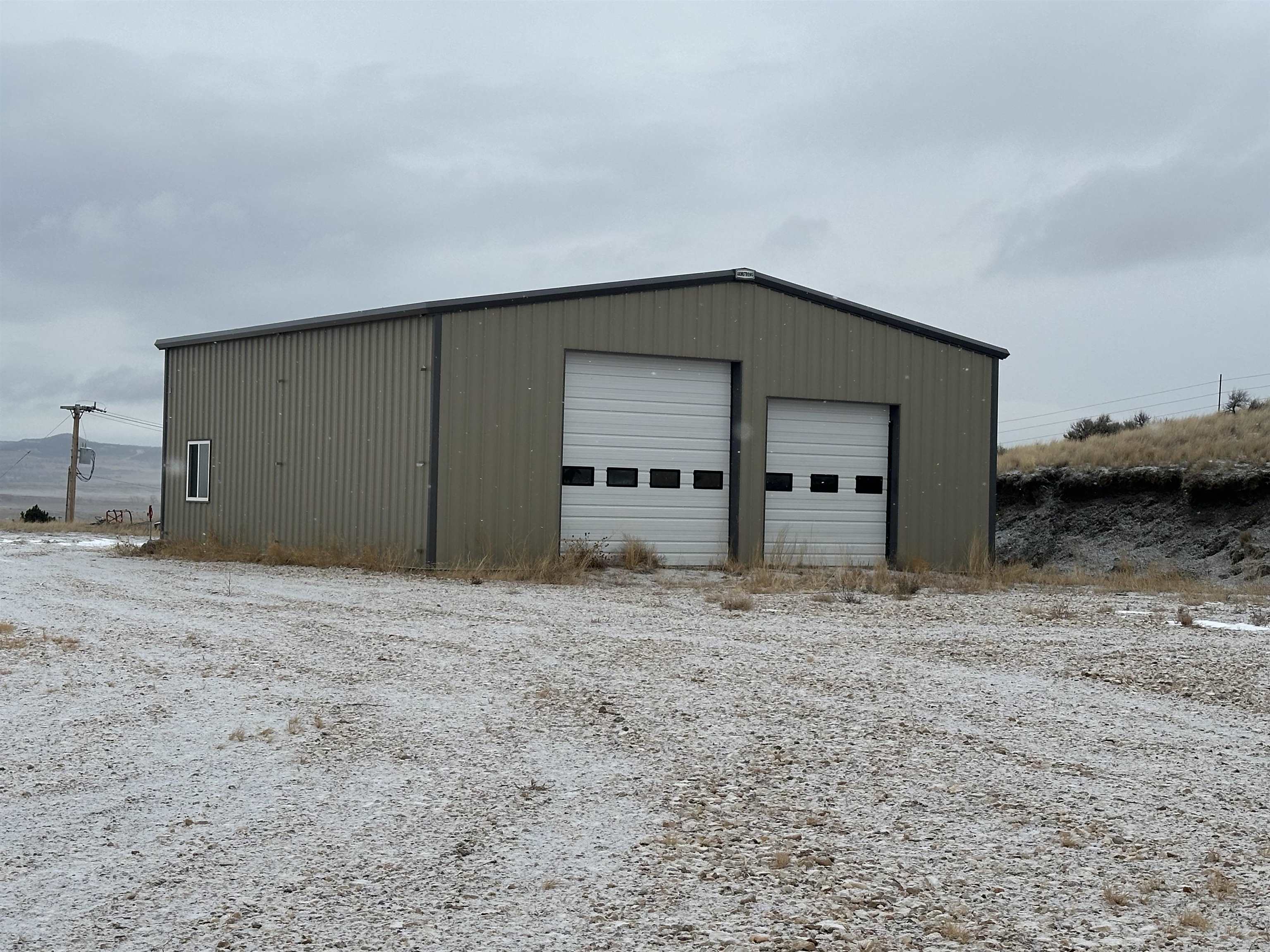 403 & 411 Valley View Lane