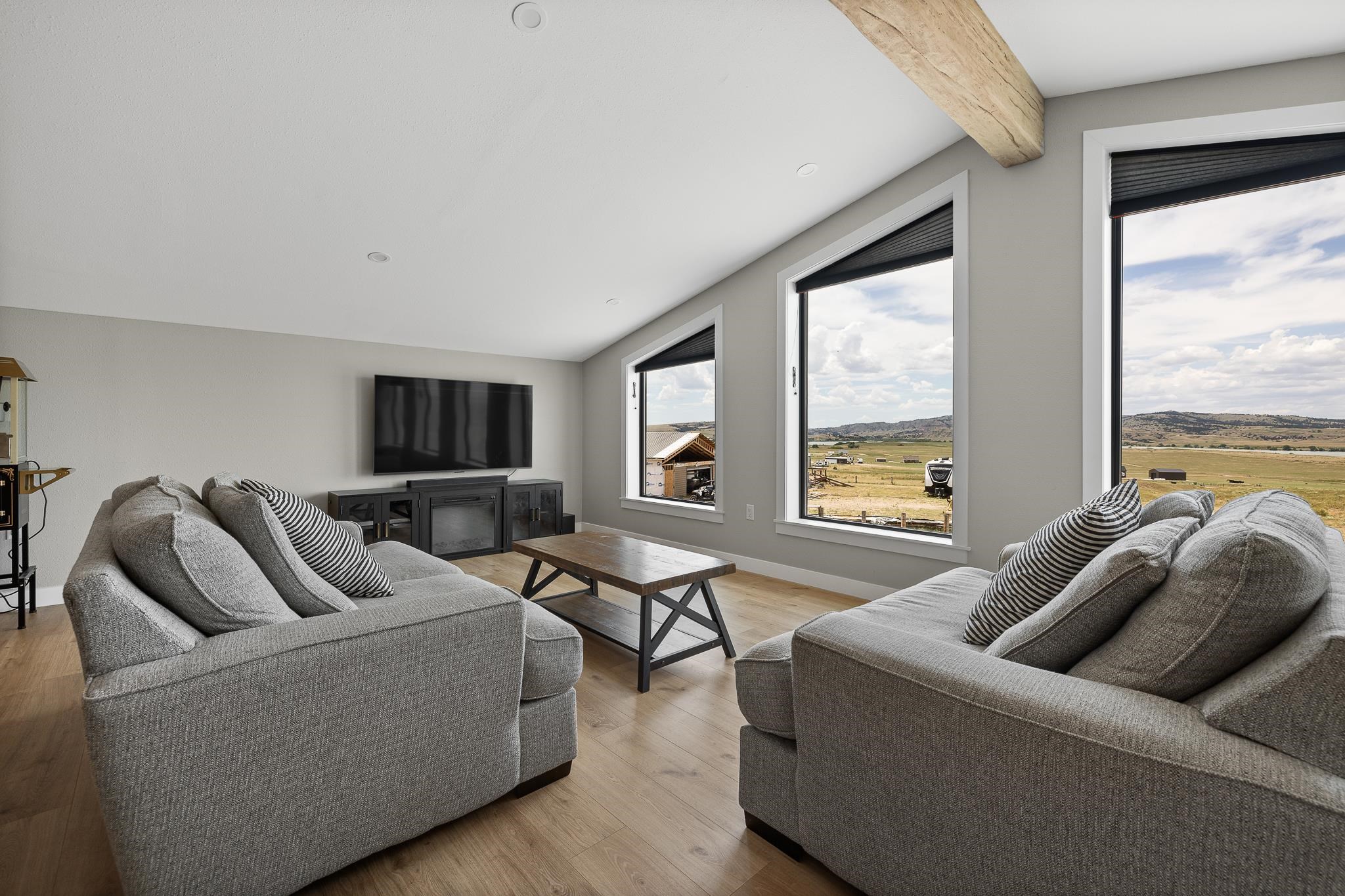 13239 Commodore Road