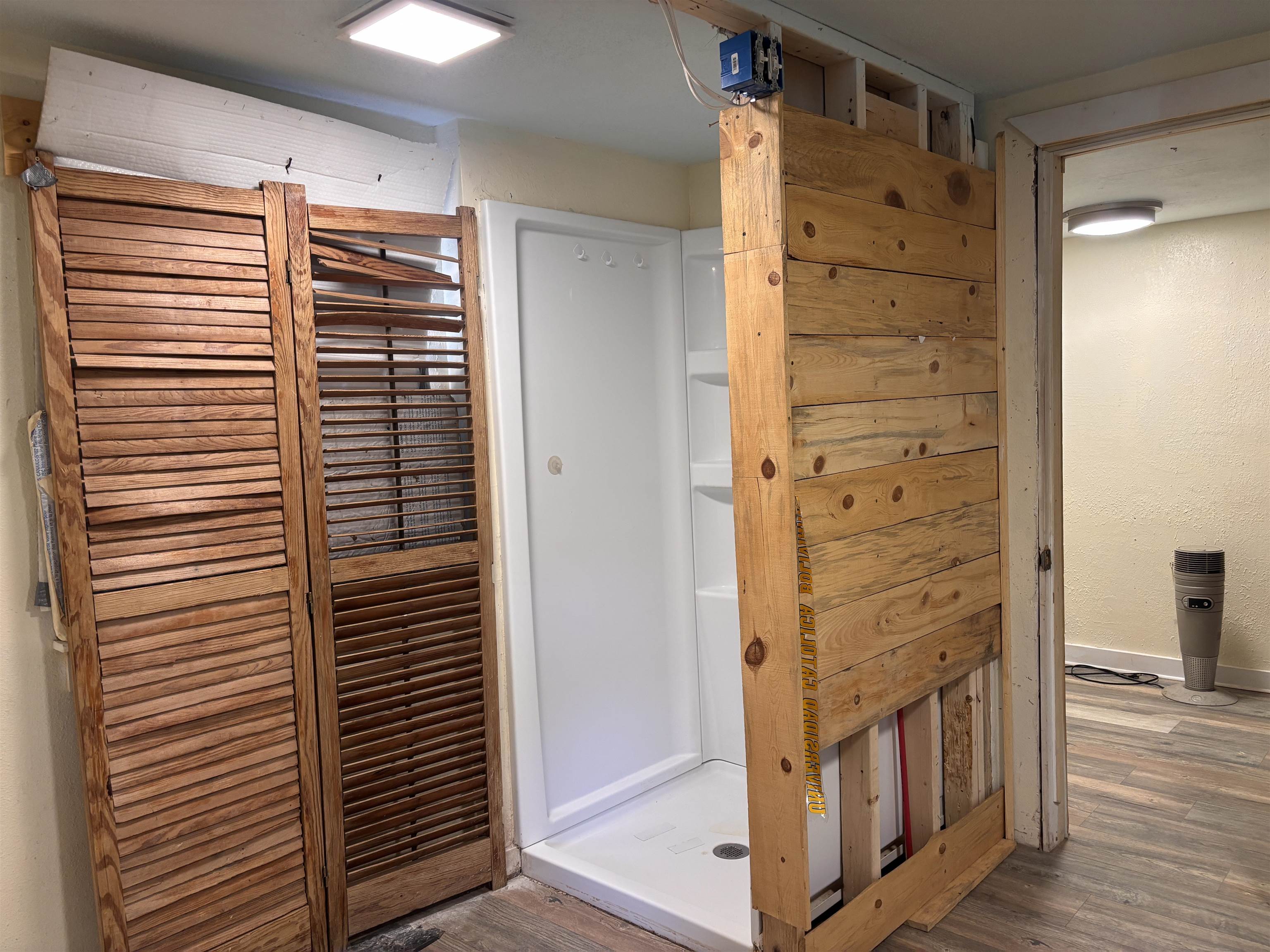 307 S Chicago Street