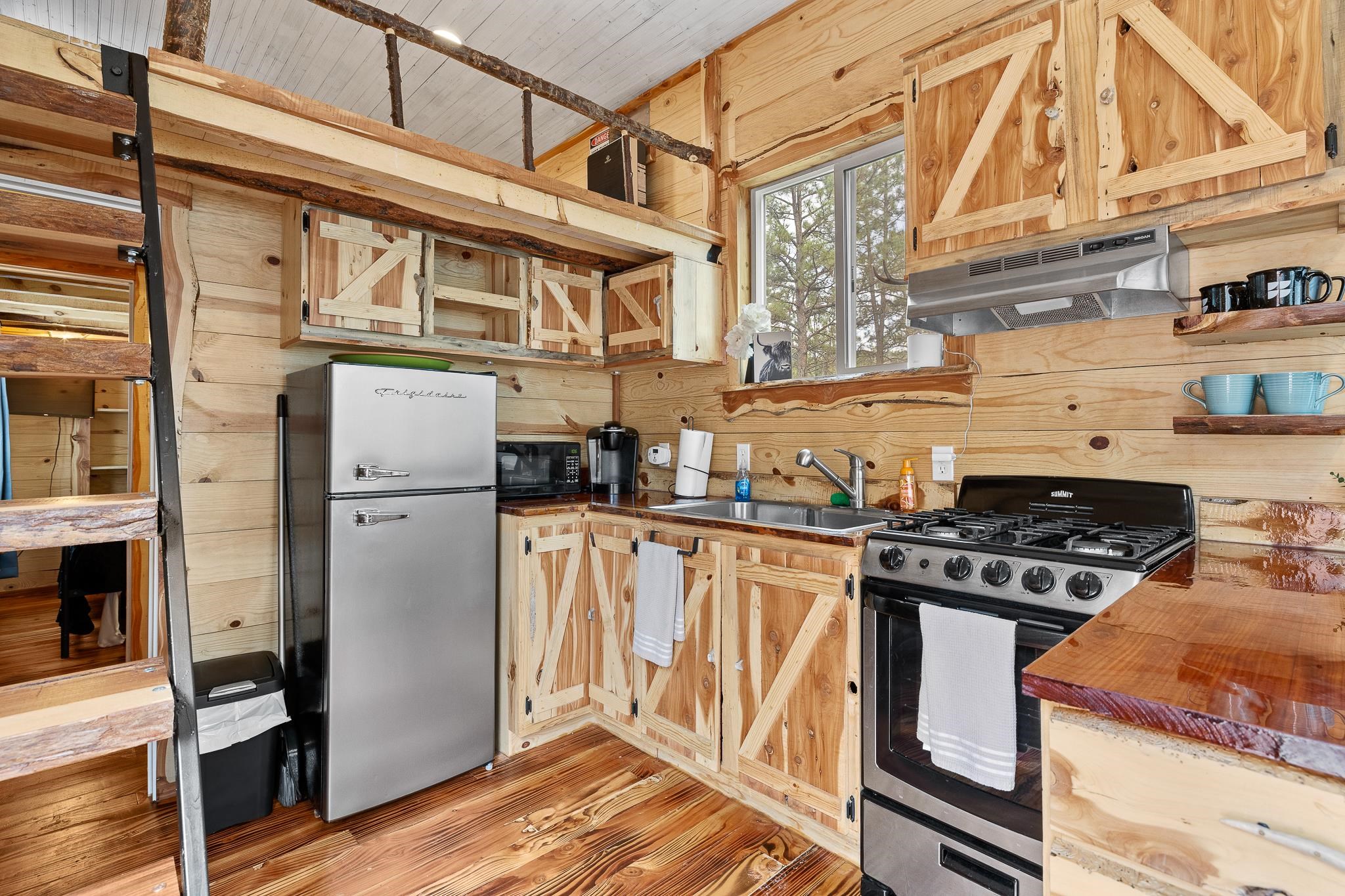 27651-R Country View Road