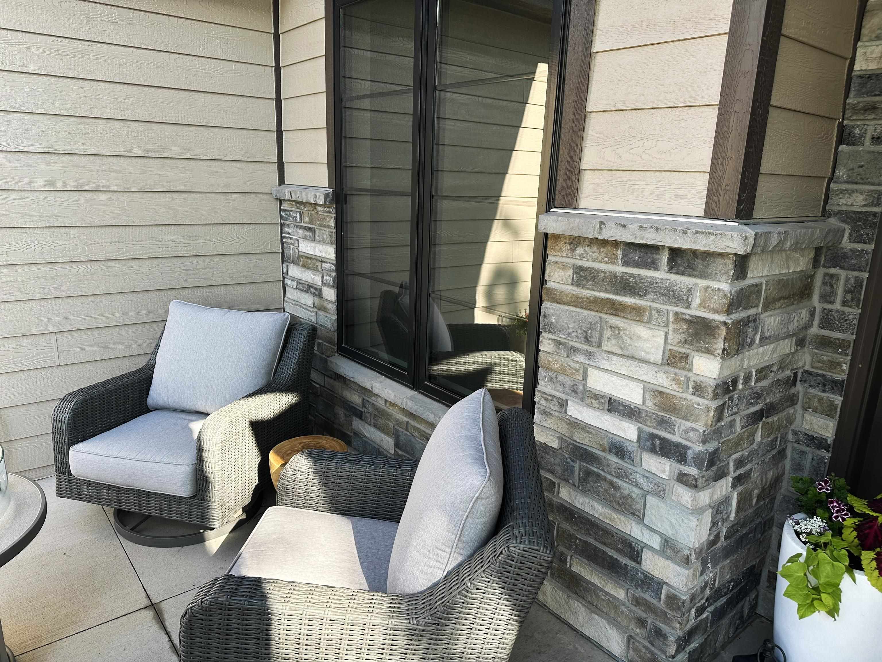 1103 Clubhouse Drive