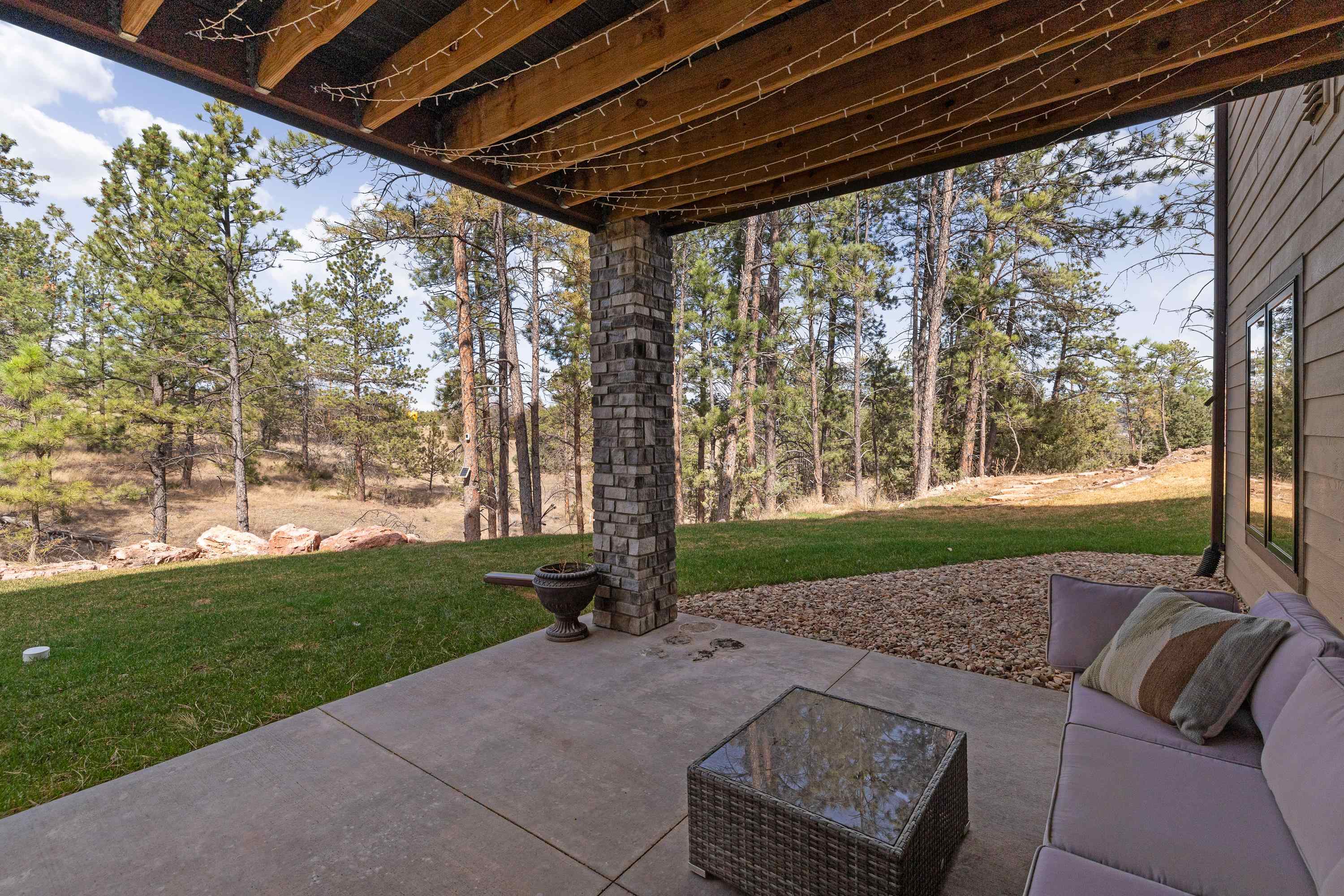 1103 Clubhouse Drive