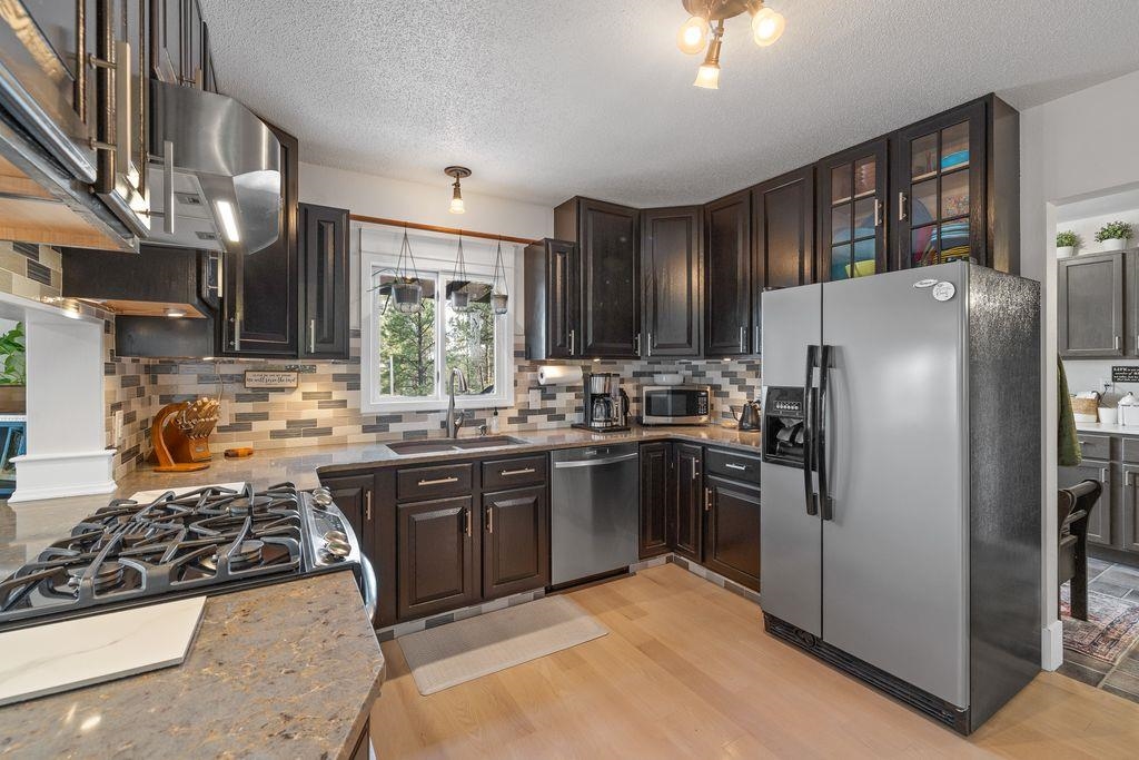 12741 Country Road