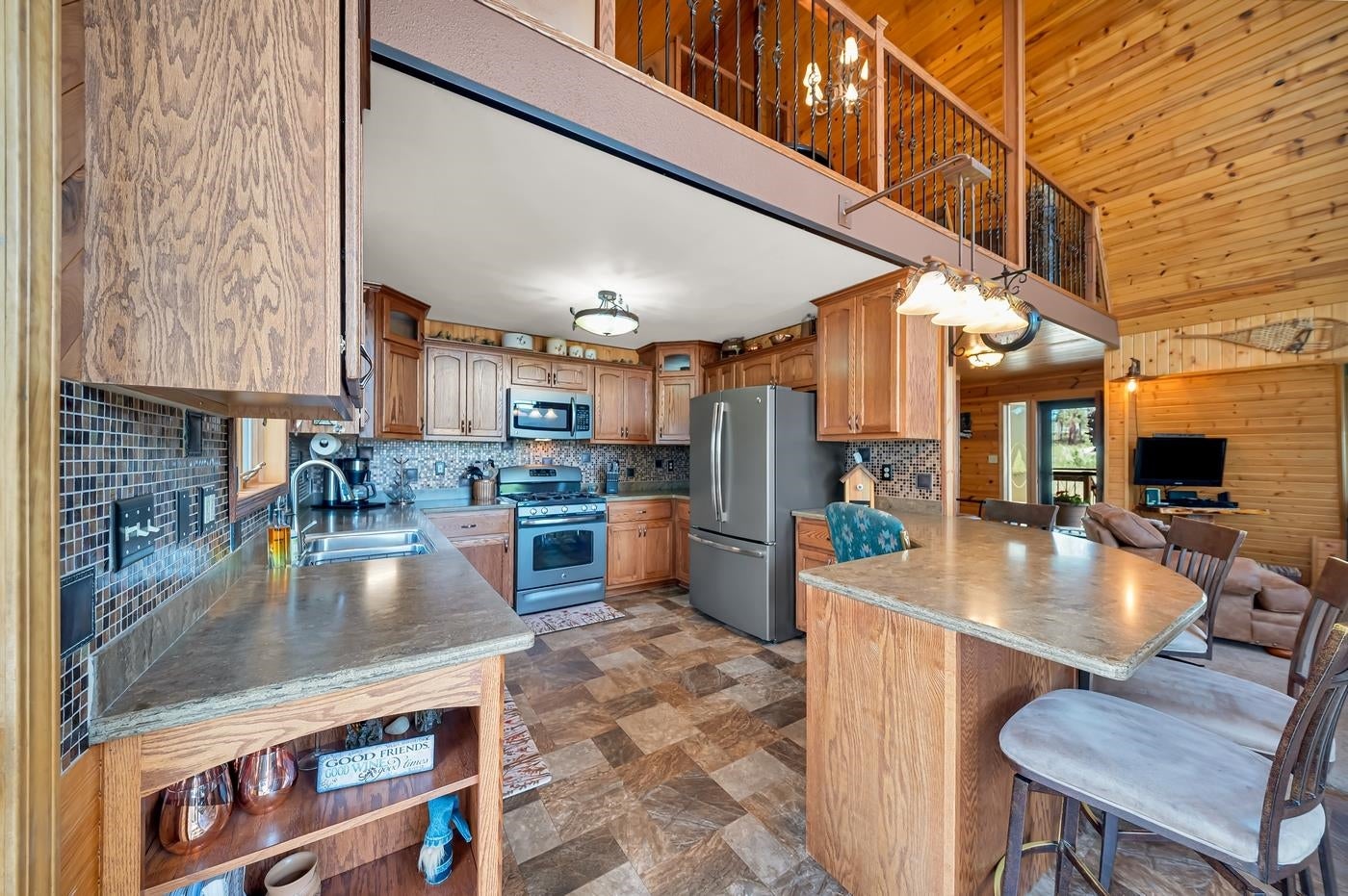 25263 Ridgeview Road