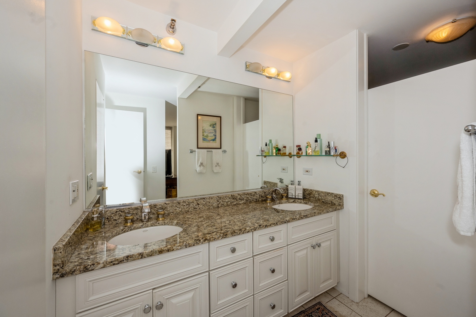 1230 N State Parkway Unit: 22C