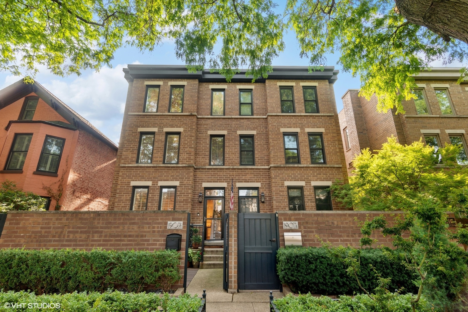 1907 N CLEVELAND Avenue Unit: B