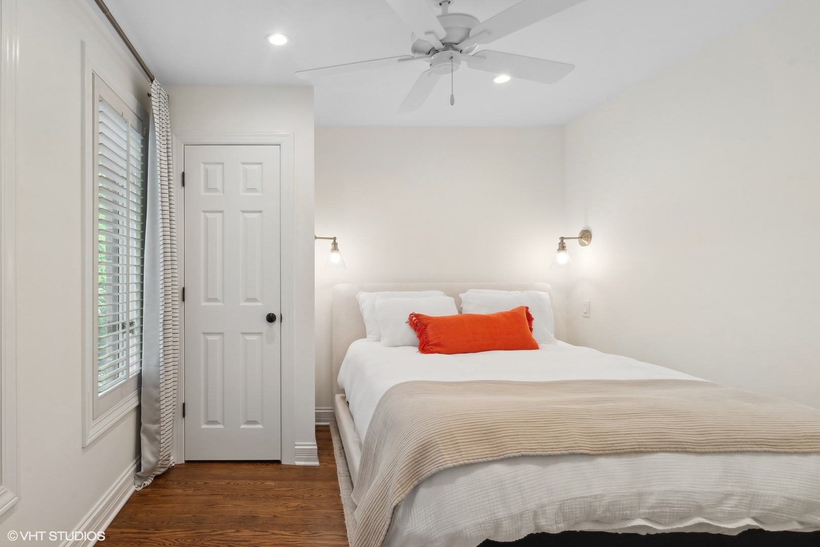 1907 N CLEVELAND Avenue Unit: B