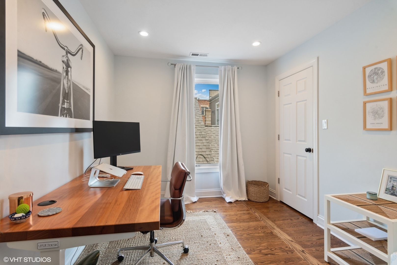 1907 N CLEVELAND Avenue Unit: B
