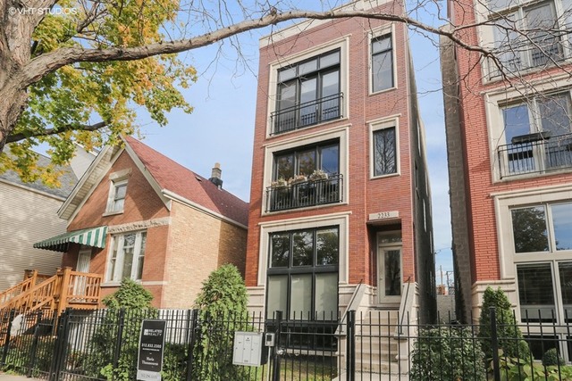 2233 N Leavitt Street Unit: 1
