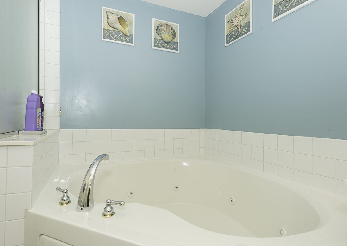 750 Pearson Street Unit: 611