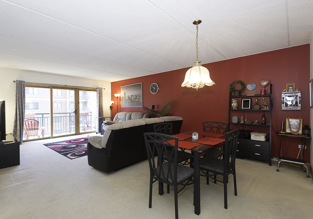 750 Pearson Street Unit: 611