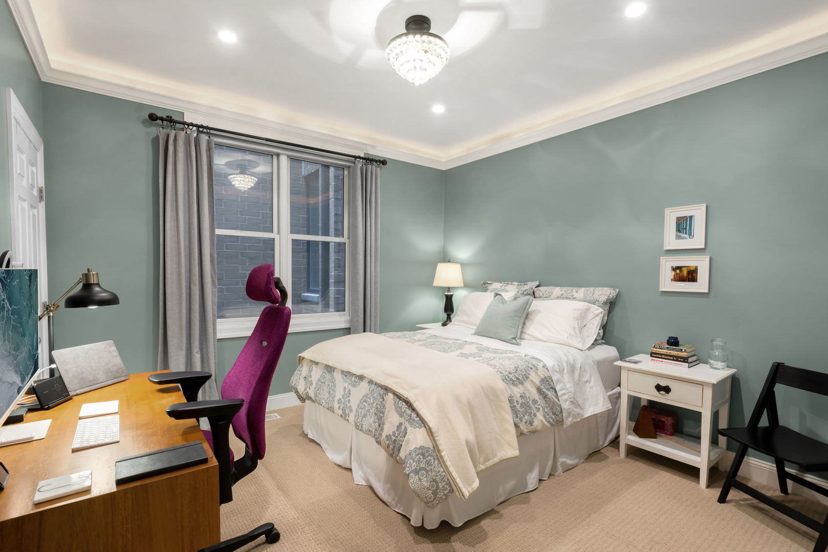3843 N Southport Avenue Unit: 2N